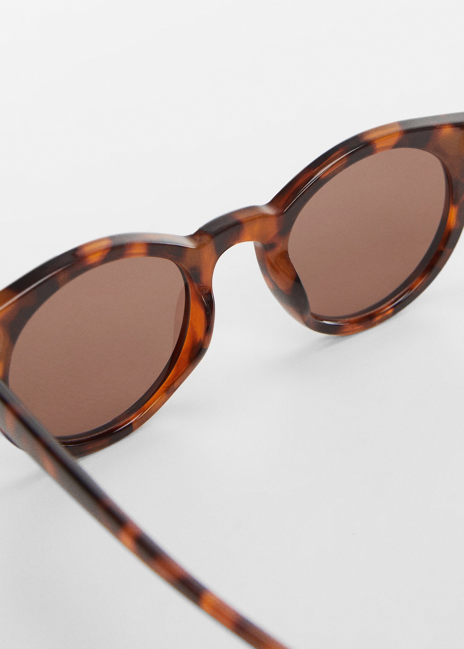 Retro sunglasses - Details of the article 1