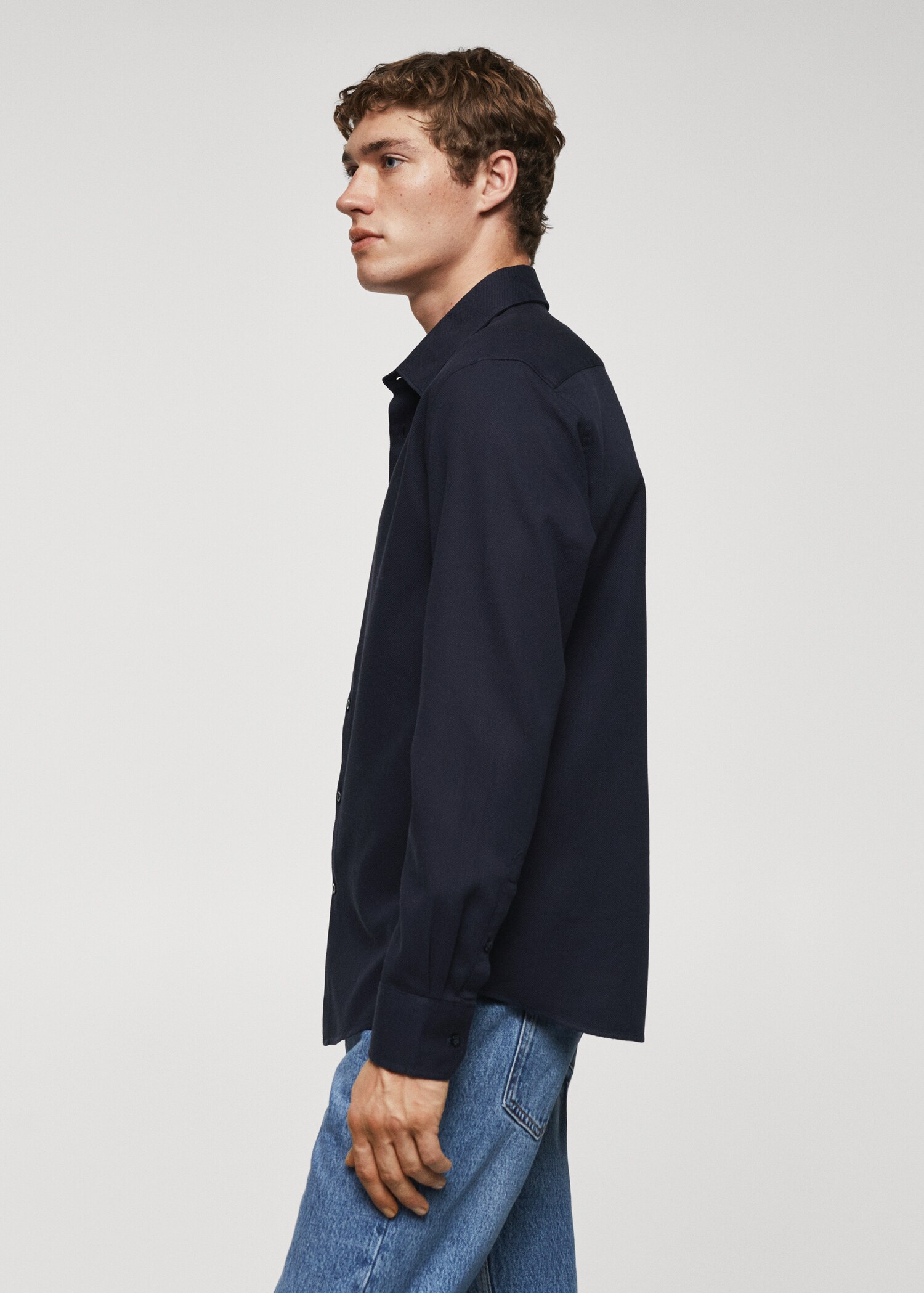 Strukturiertes Slim Fit-Baumwollhemd - Detail des Artikels 2