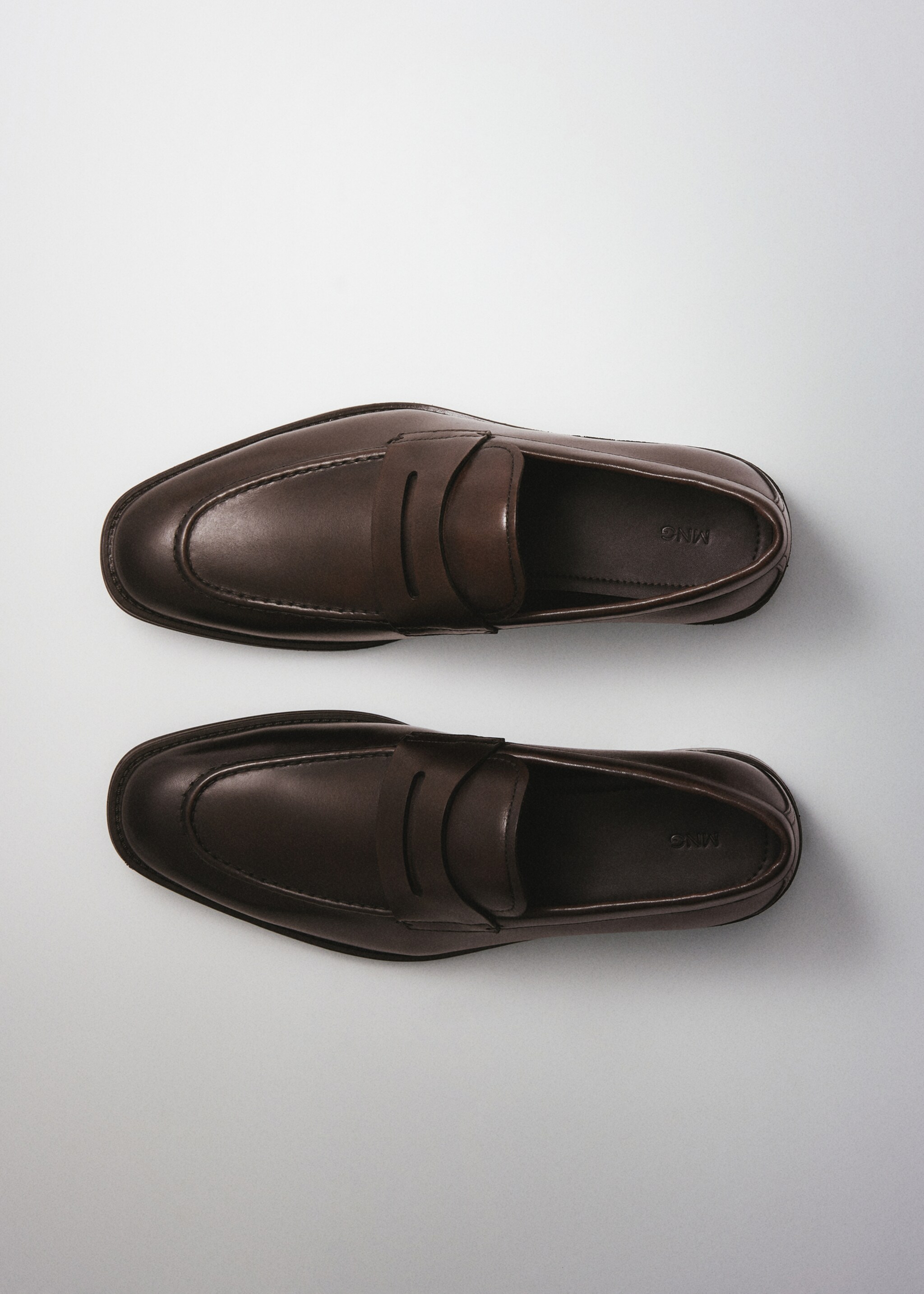 Mocassins découpe cuir effet patiné - Détail de l'article 9
