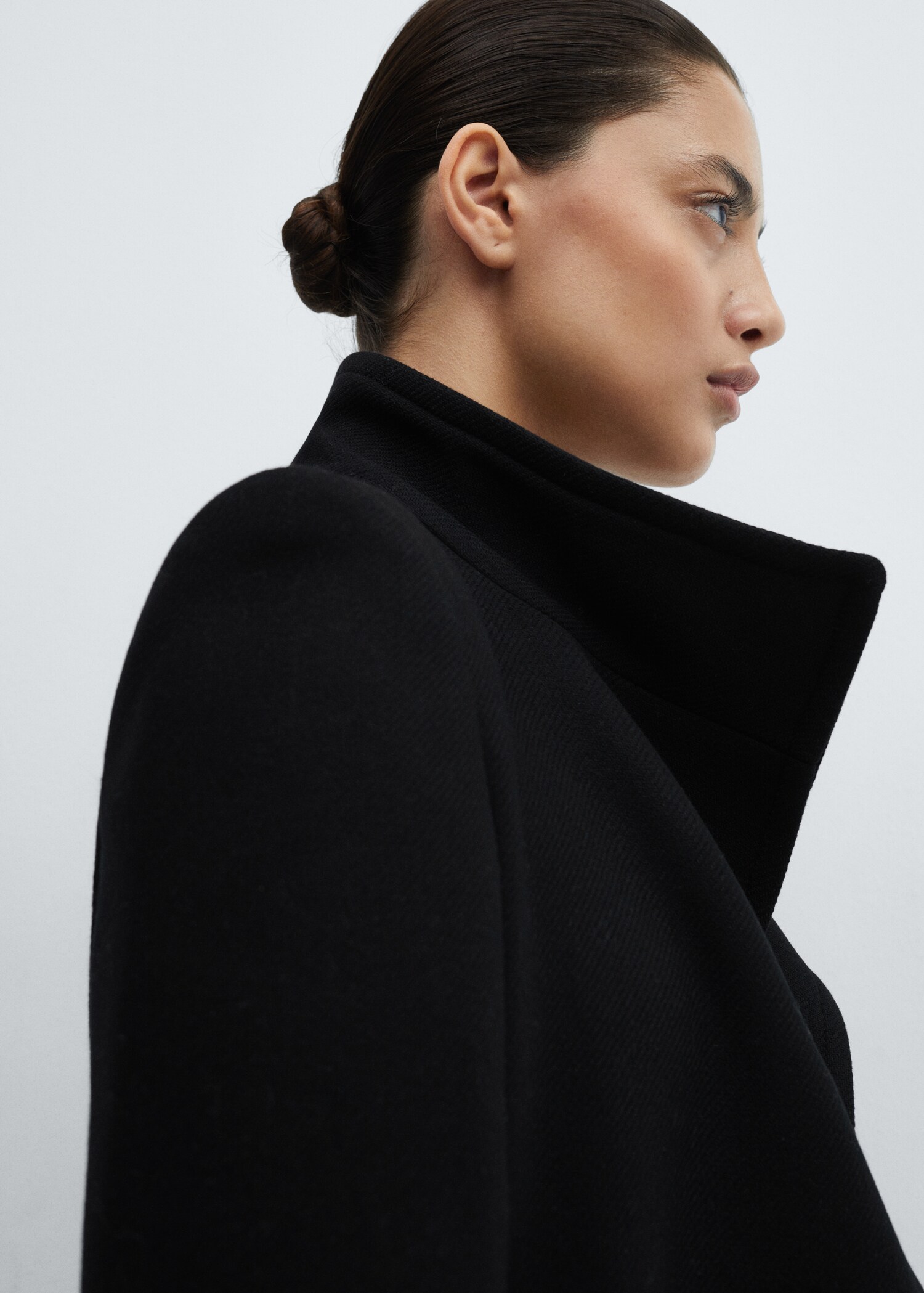 Manteco wool coat with belt - Details of the article 1