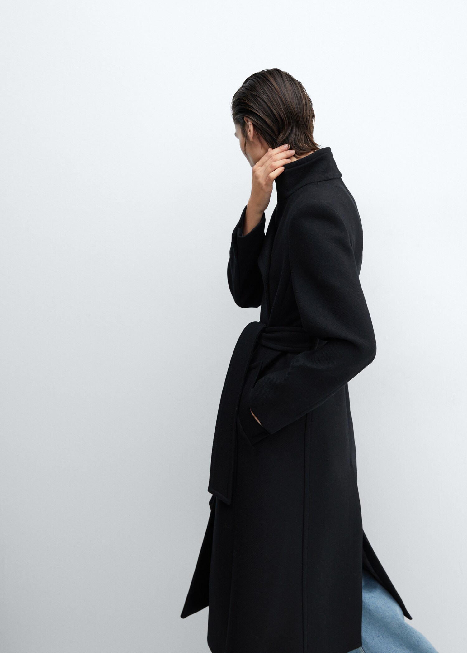 Manteco wool coat with belt - Details of the article 2