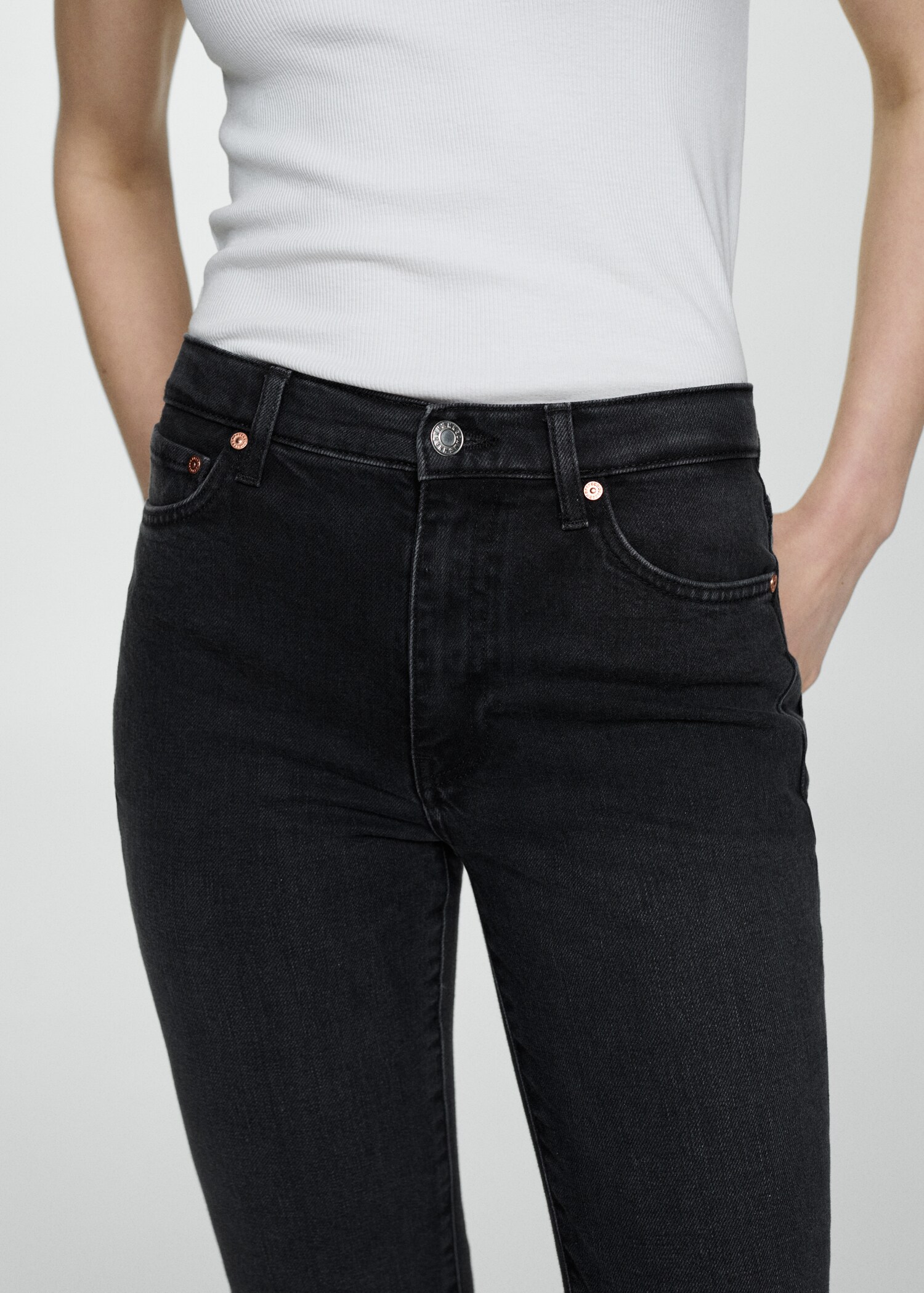 Slim-Jeans in Cropped-Länge Claudia - Detail des Artikels 6