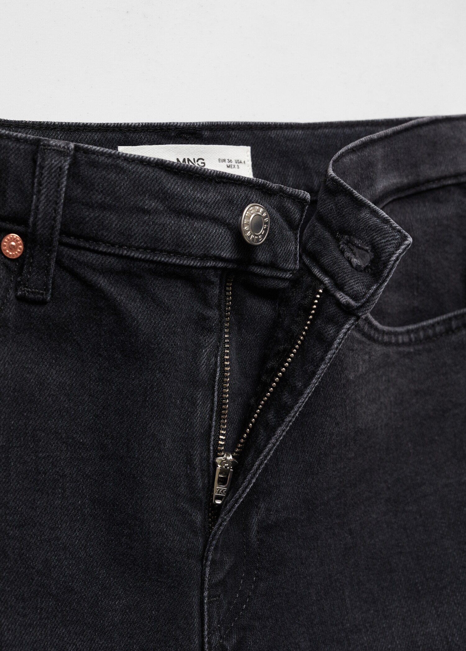 Slim-Jeans in Cropped-Länge Claudia - Detail des Artikels 8