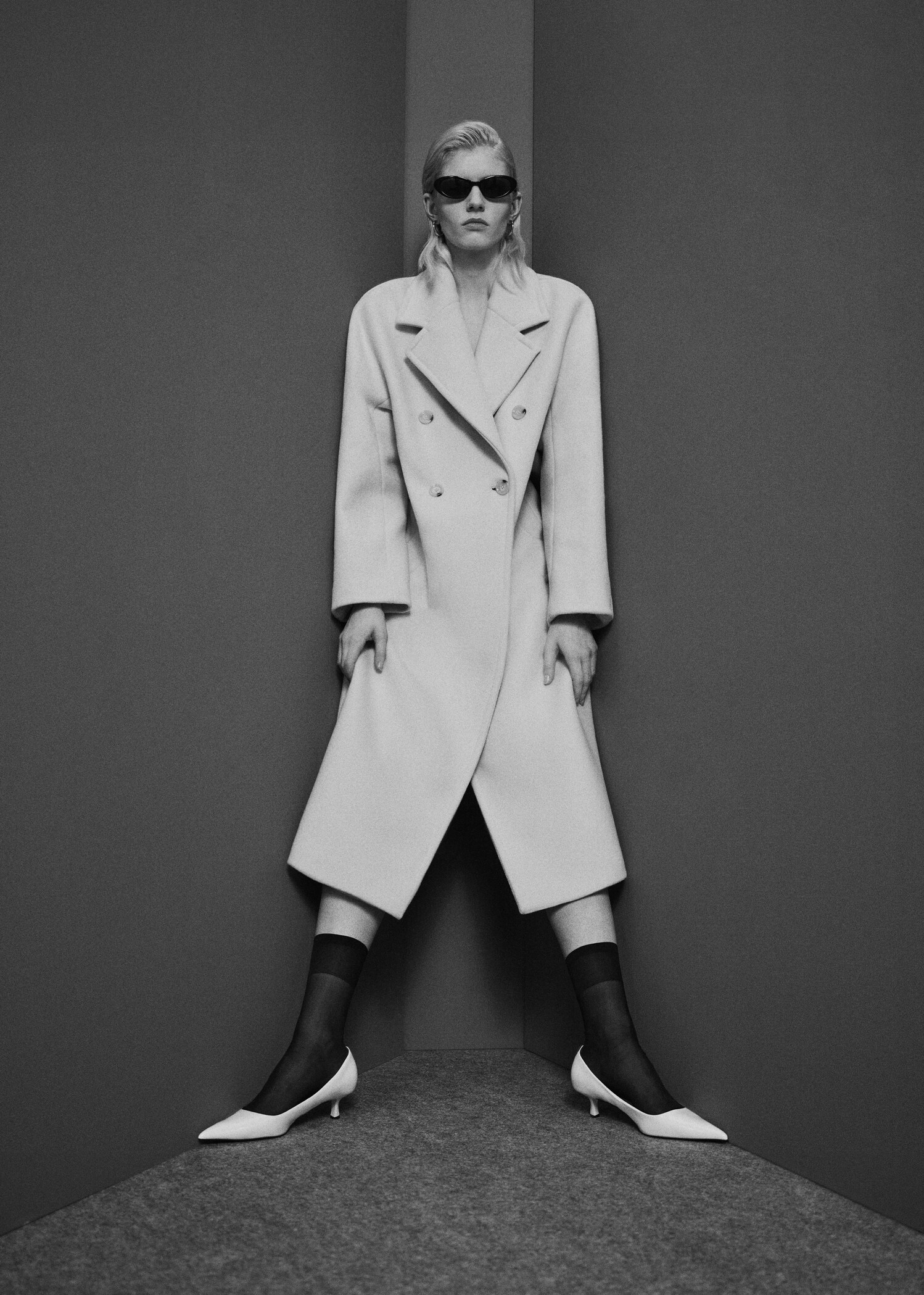 Lapel Manteco wool coat - Details of the article 7