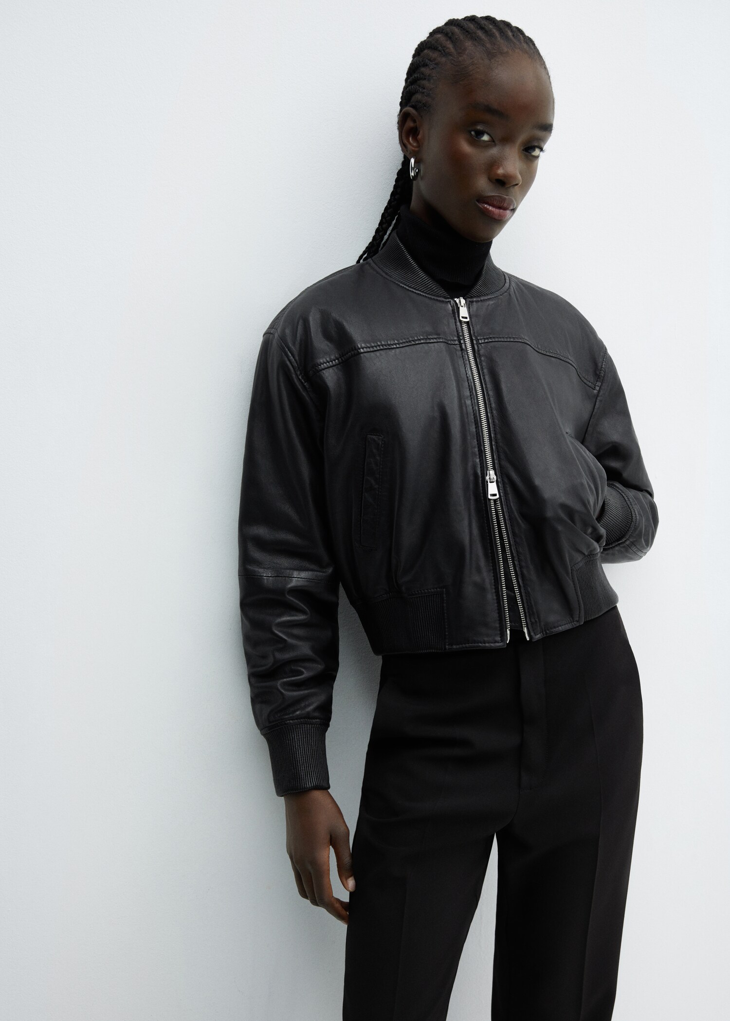 Cazadora bomber piel - Plano medio