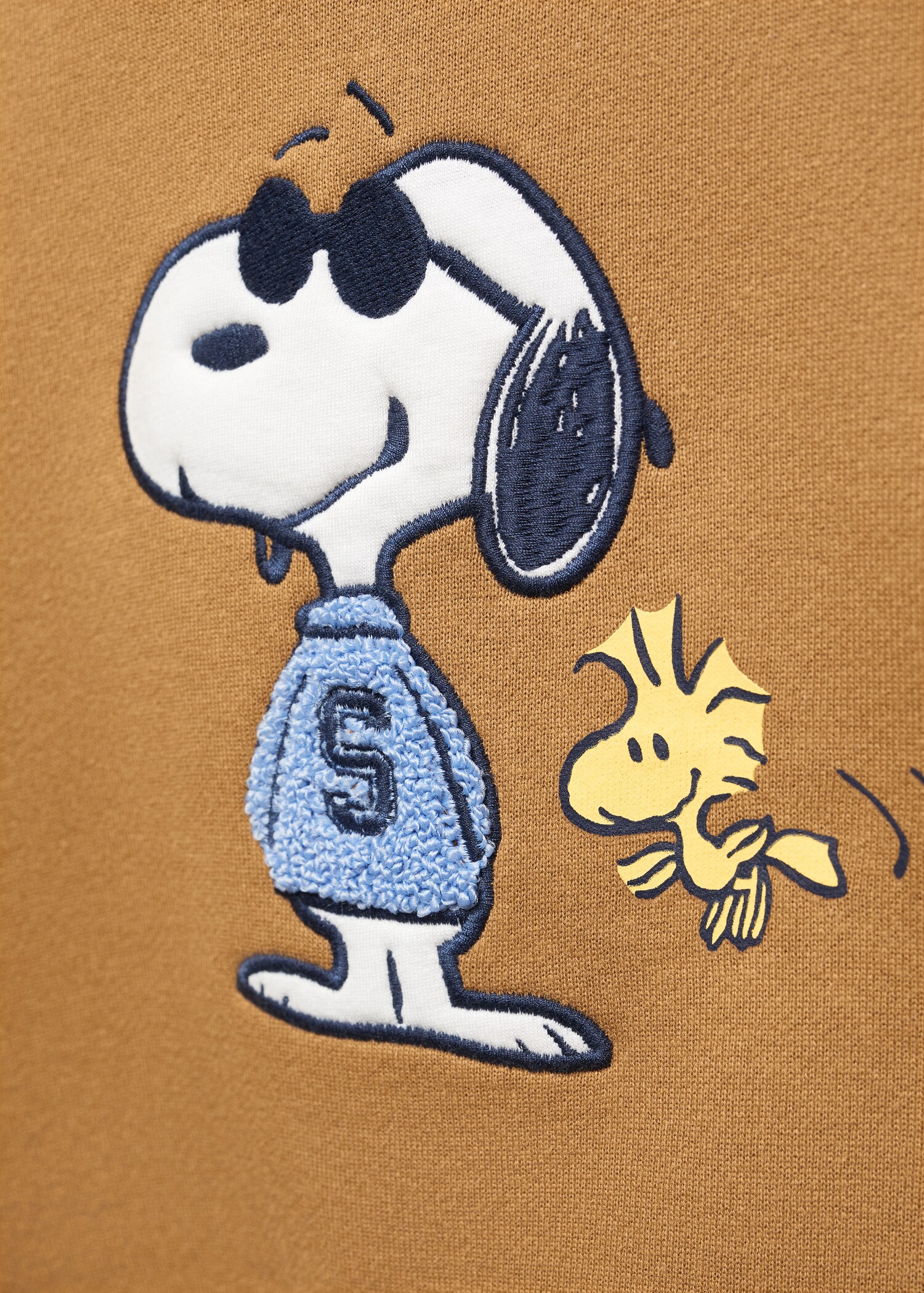 Texturált Snoopy-s pulóver - A termék adatai 8