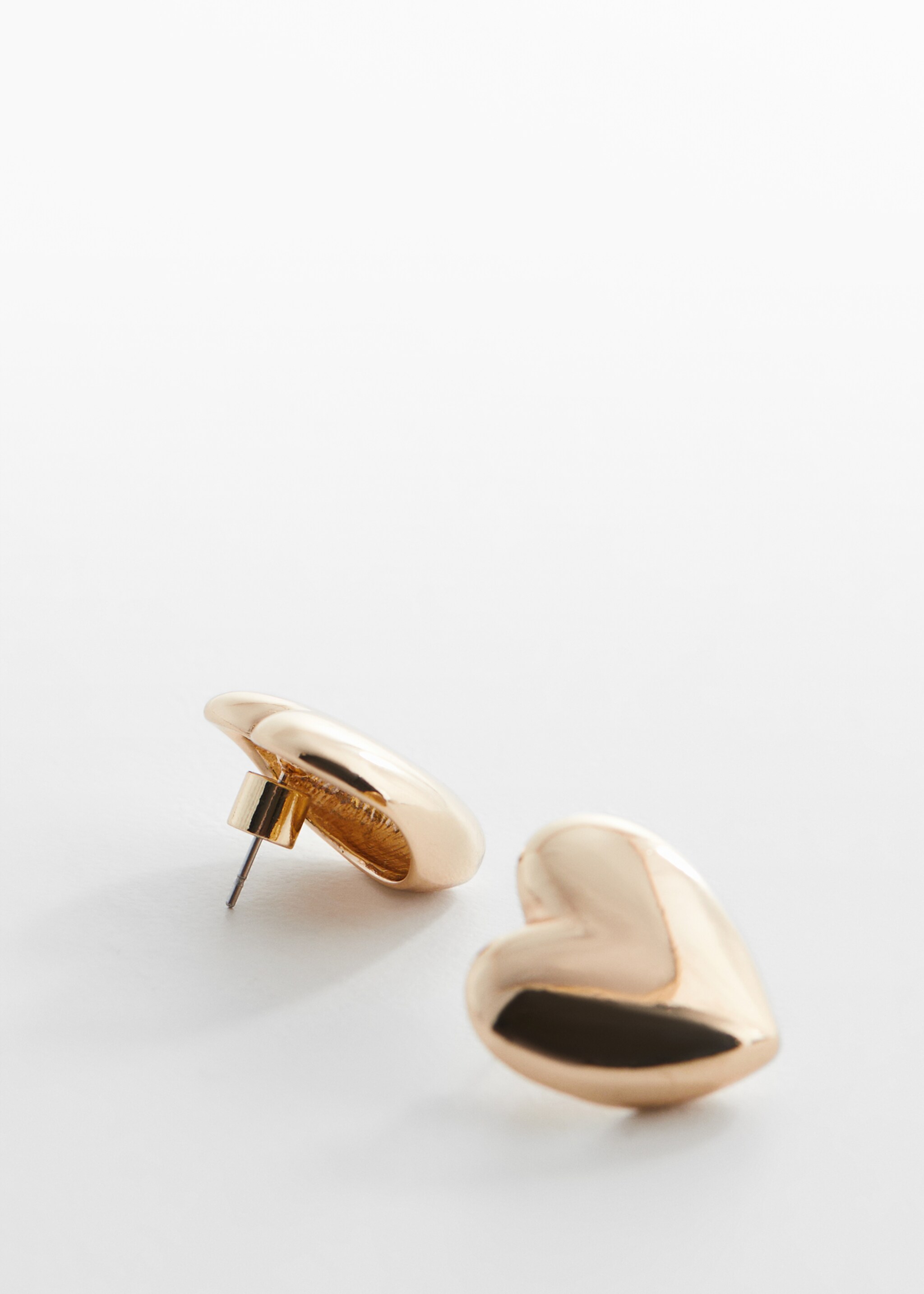 Heart-shape earrings - Details of the article 2, Gold. Ref: 67043268-00.