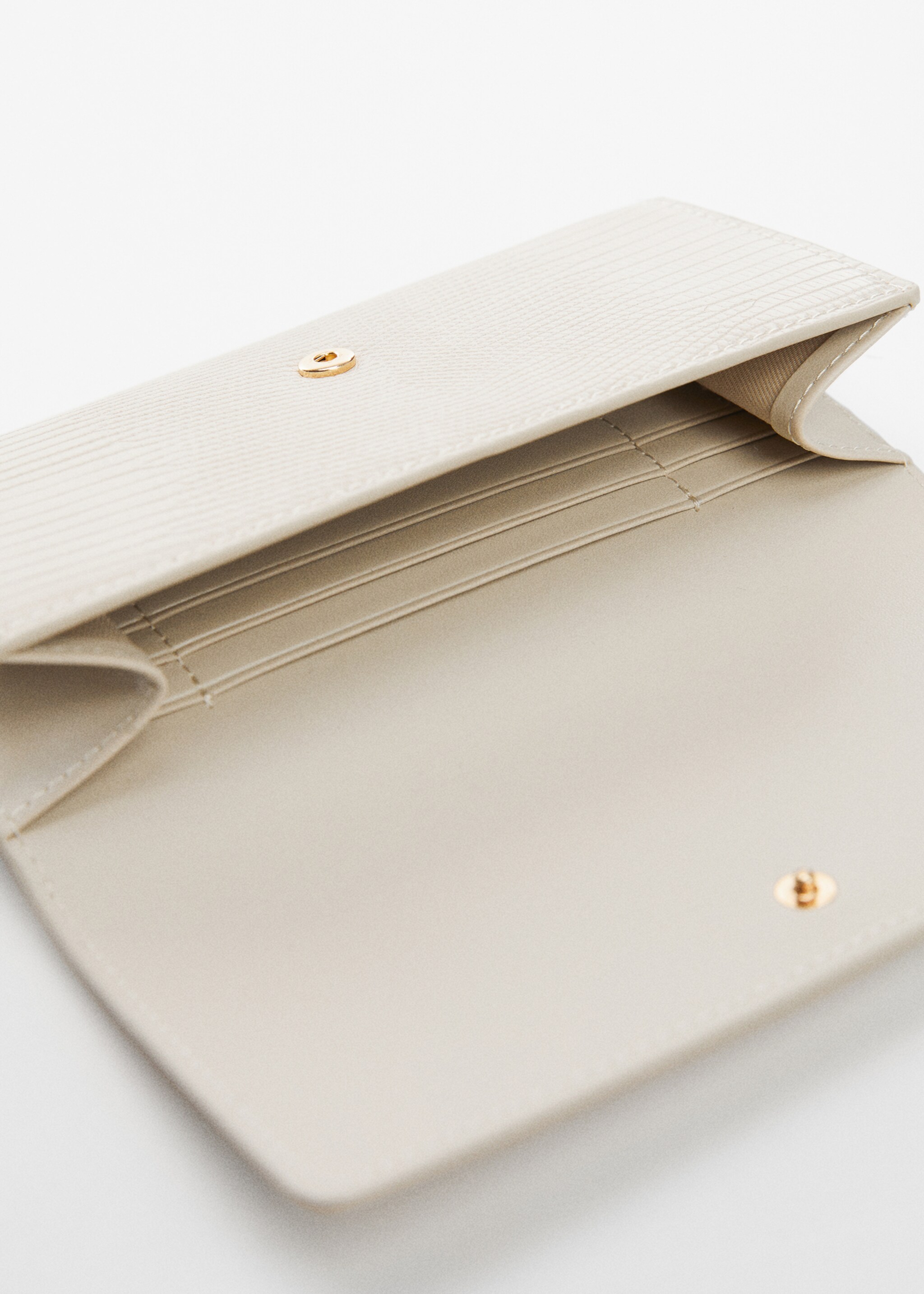 Portemonnee met slangenleereffect - Detail van het artikel 1, Gebroken wit. Ref: 67043273-00.