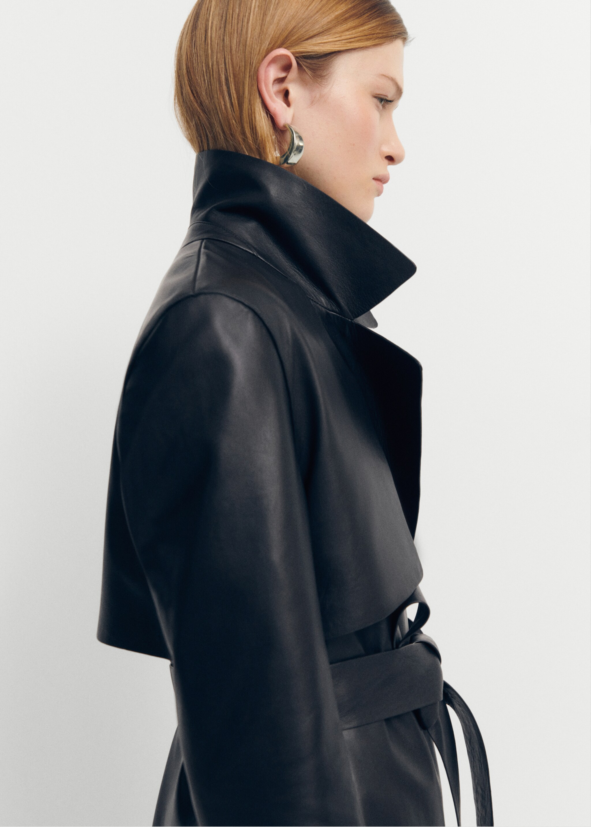 100% leather trench coat - Details of the article 2, Black. Ref: 67044040-00.