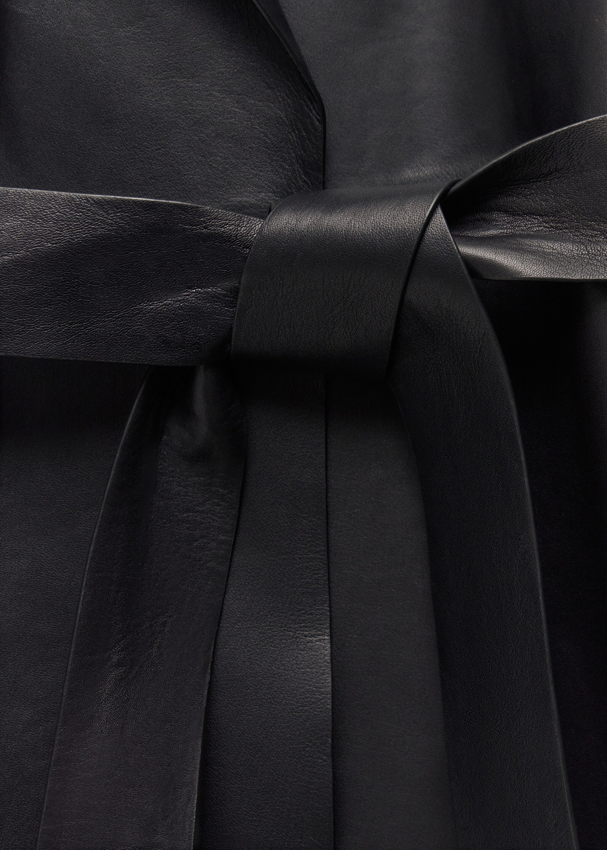 100% leather trench coat - Details of the article 8, Black. Ref: 67044040-00.
