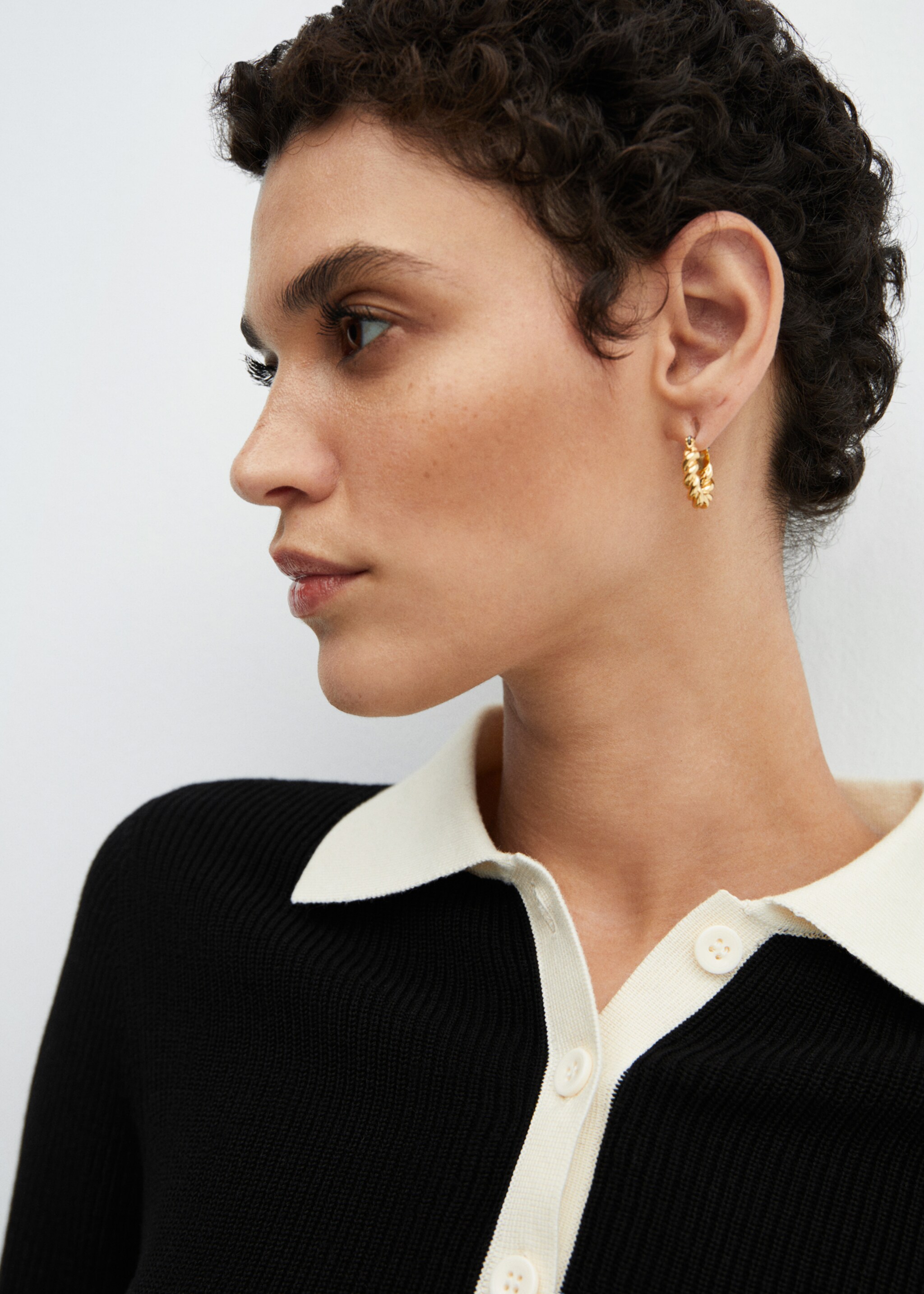 Knitted polo-neck sweater - Details of the article 1