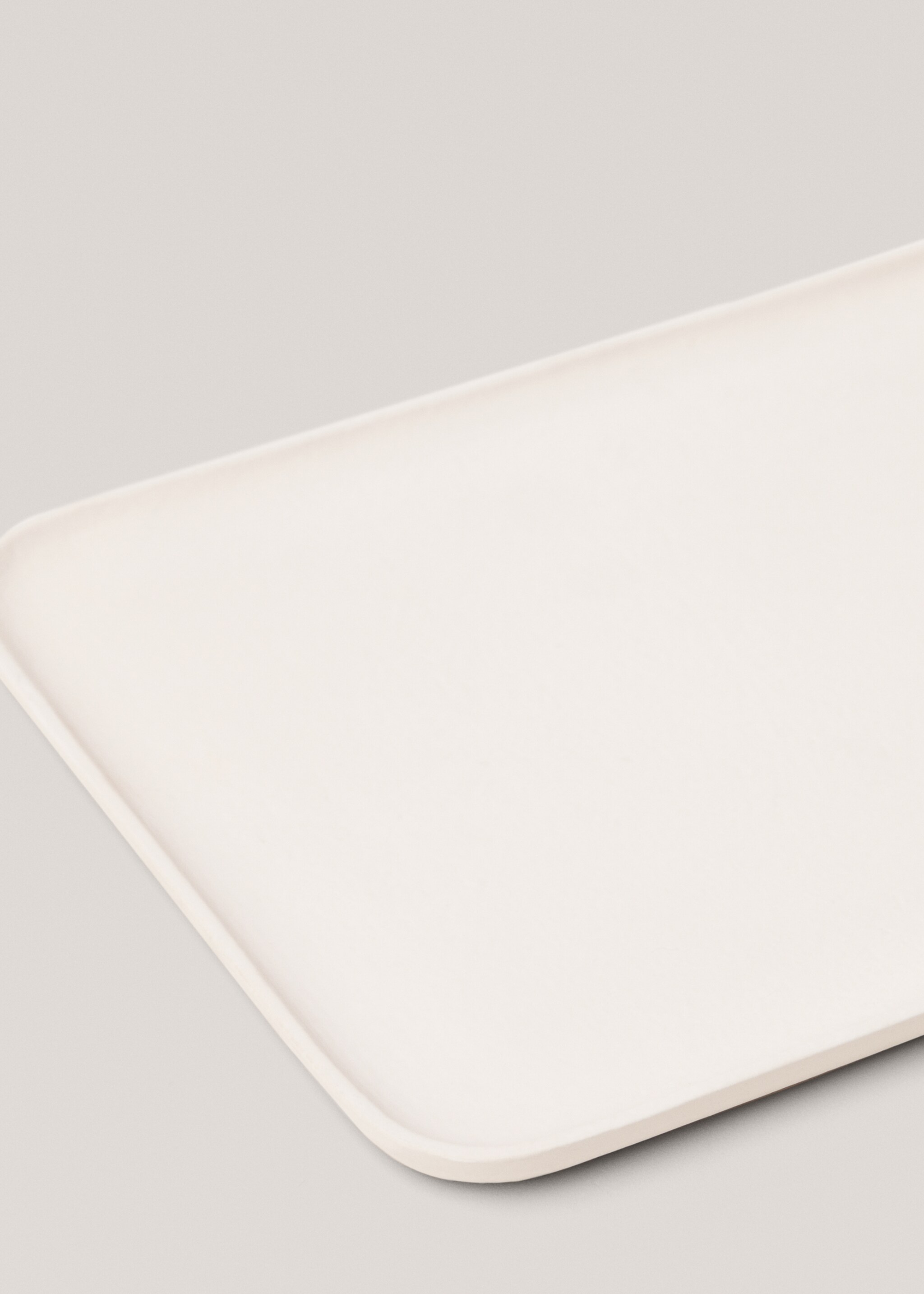 Rectangular metal tray 49.5x20cm - Details of the article 1, Off White. Ref: 67044055-00.