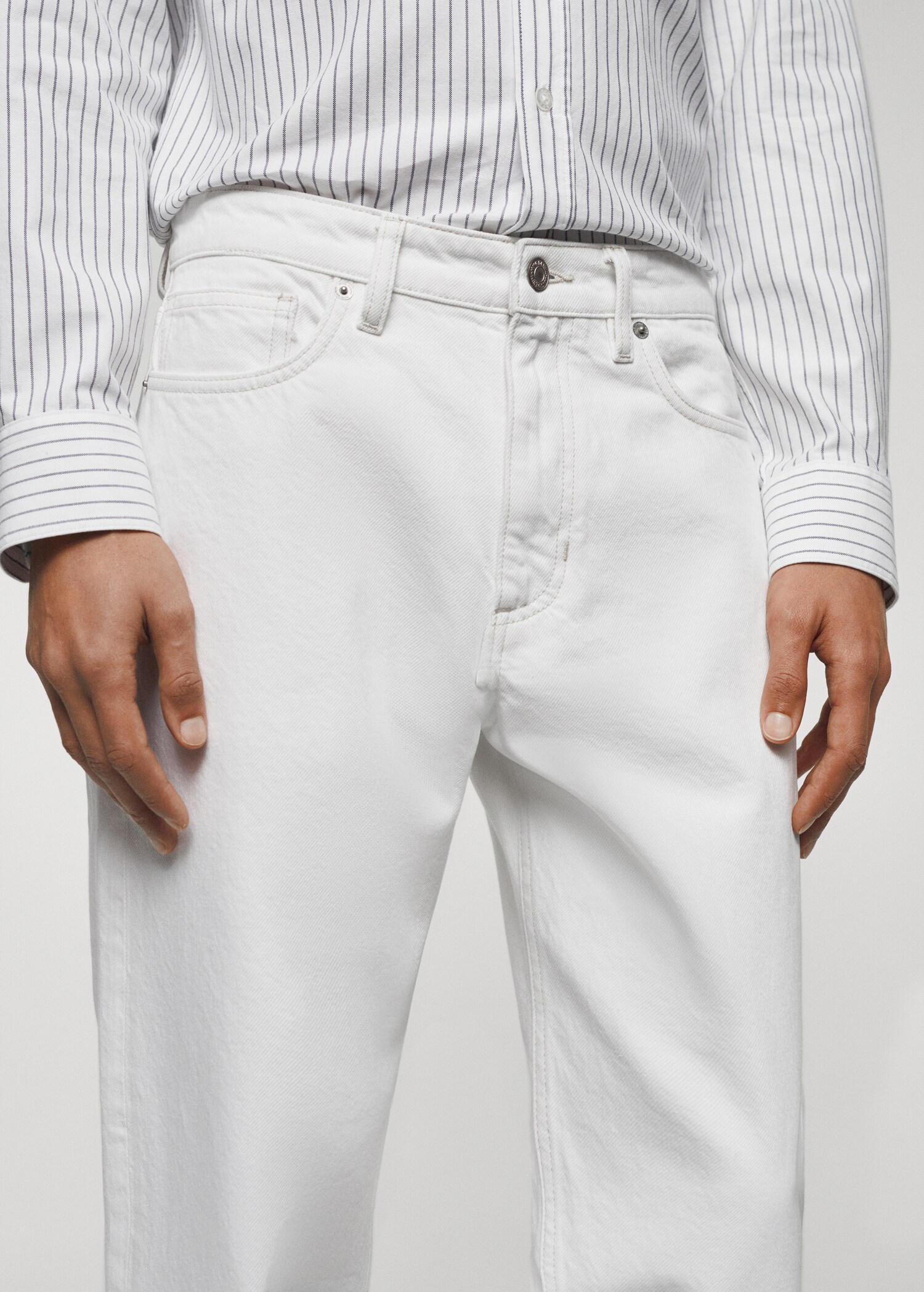 Tapered-fit jeans - Details of the article 1