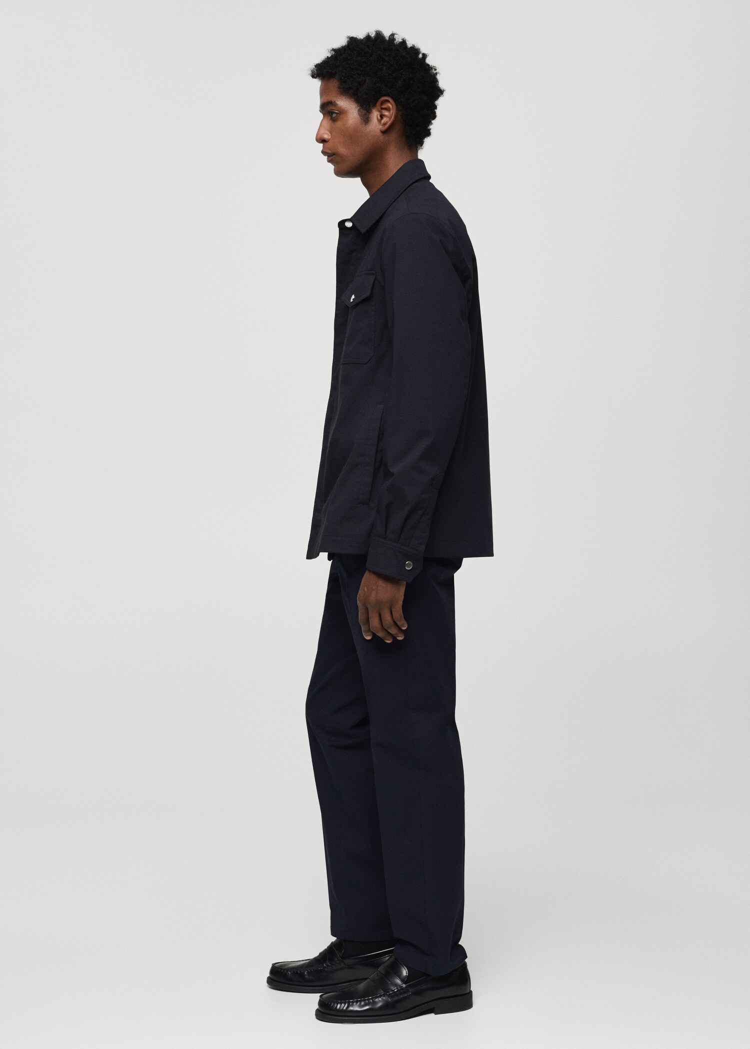 Water-repellent overshirt with pockets - Details of the article 2