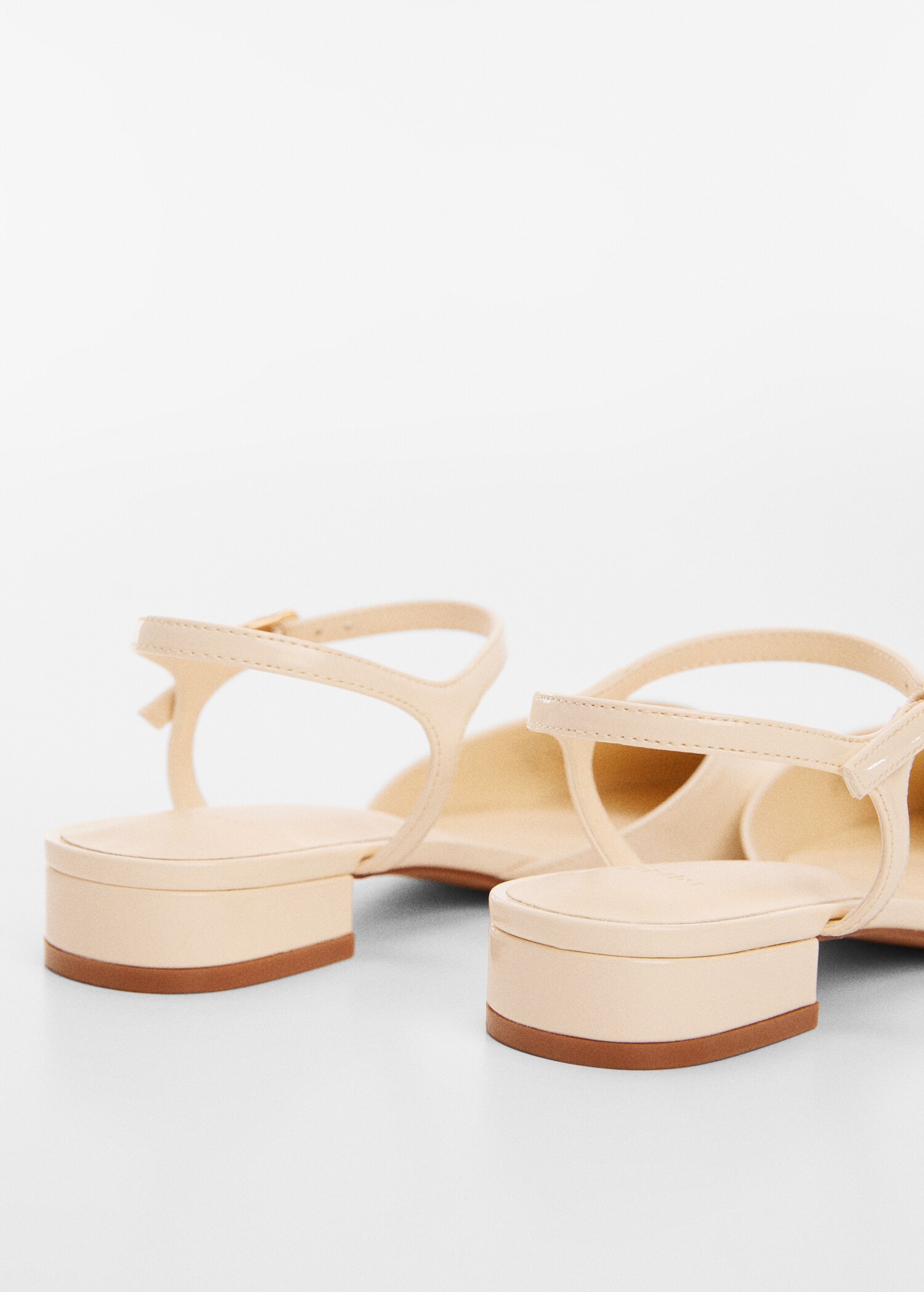 Scarpe senza tallone effetto vernice - Dettaglio dell'articolo 1