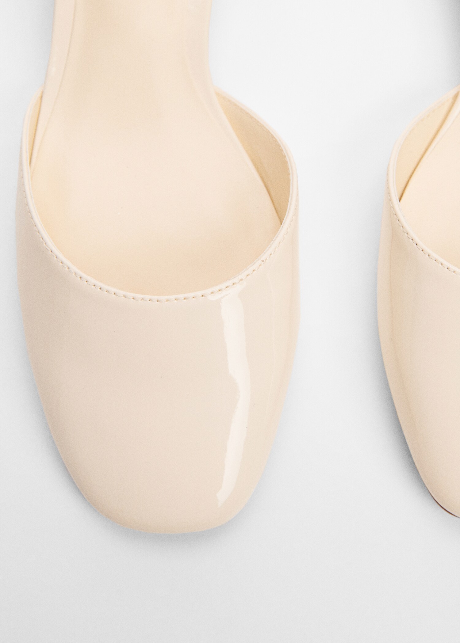 Scarpe senza tallone effetto vernice - Dettaglio dell'articolo 2