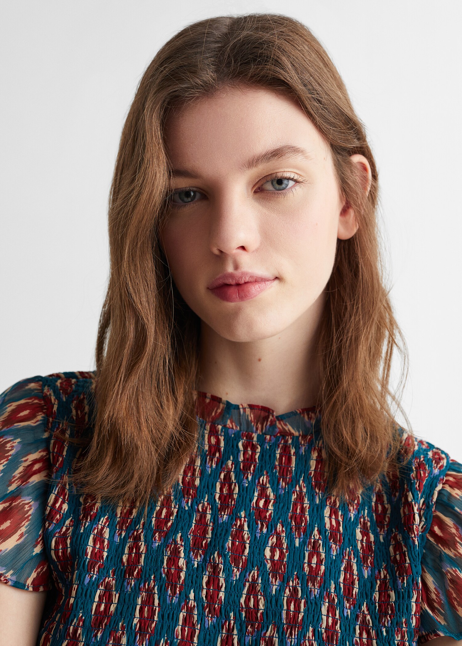 Frilled-sleeve ruched blouse - Details of the article 1