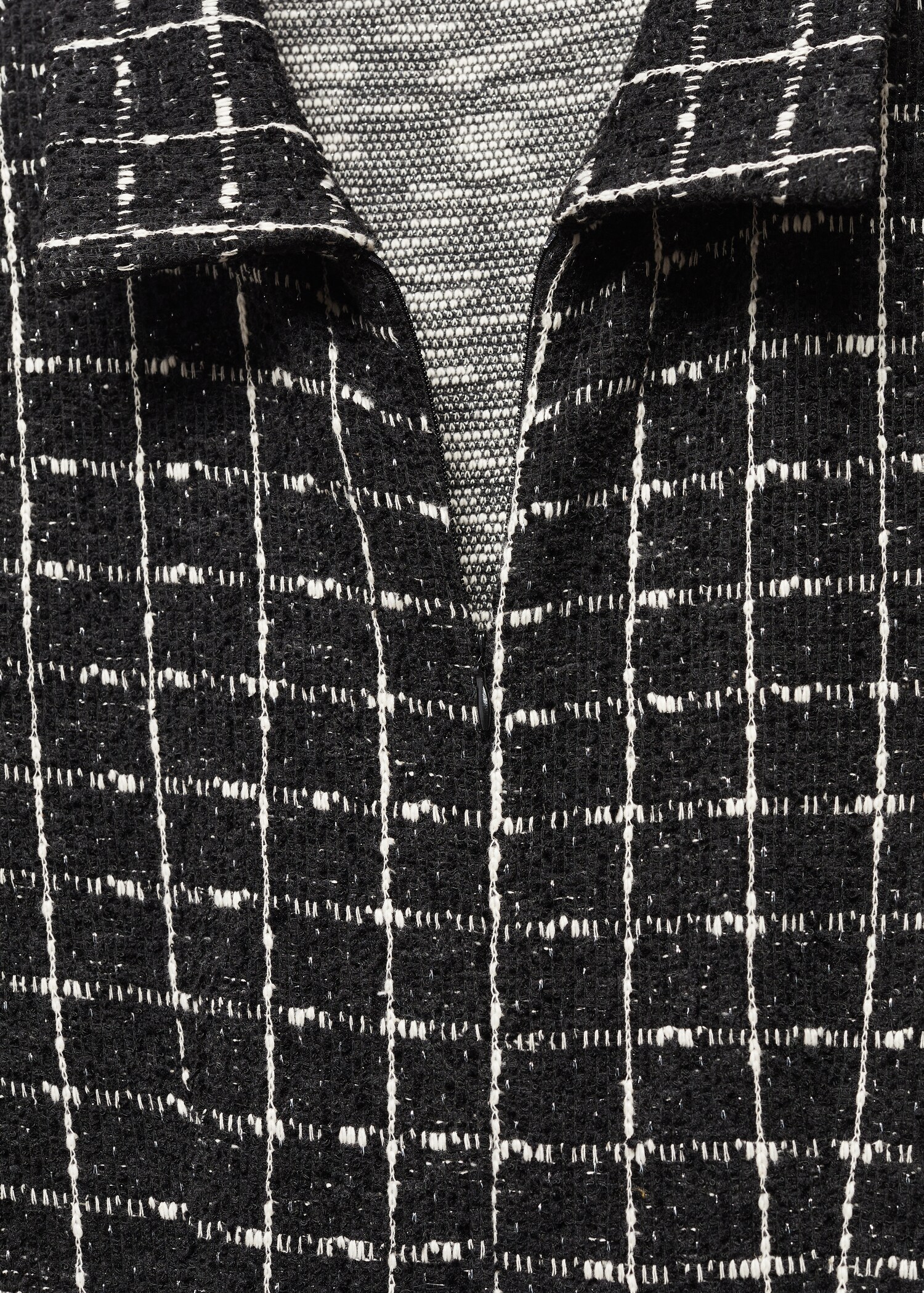 Kortärmad jumpsuit i tweed - Detaljer om artikeln 8