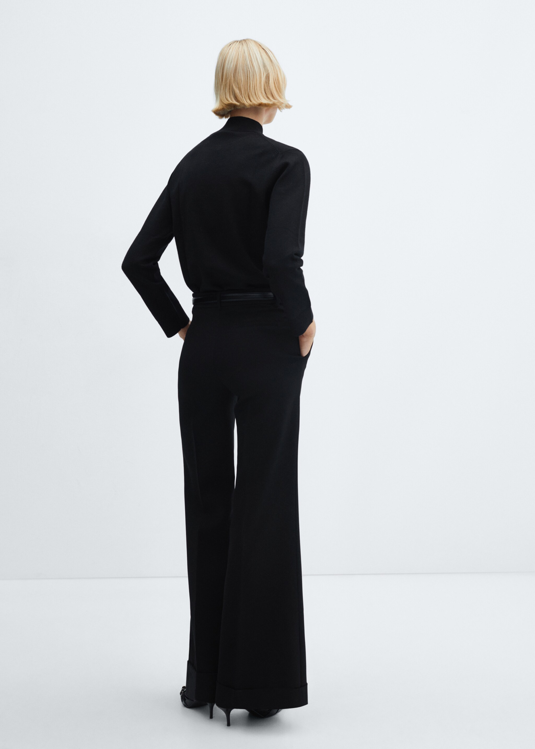 Mid-rise flare trousers - Reverse of the article, Black. Ref: 67044791-00.