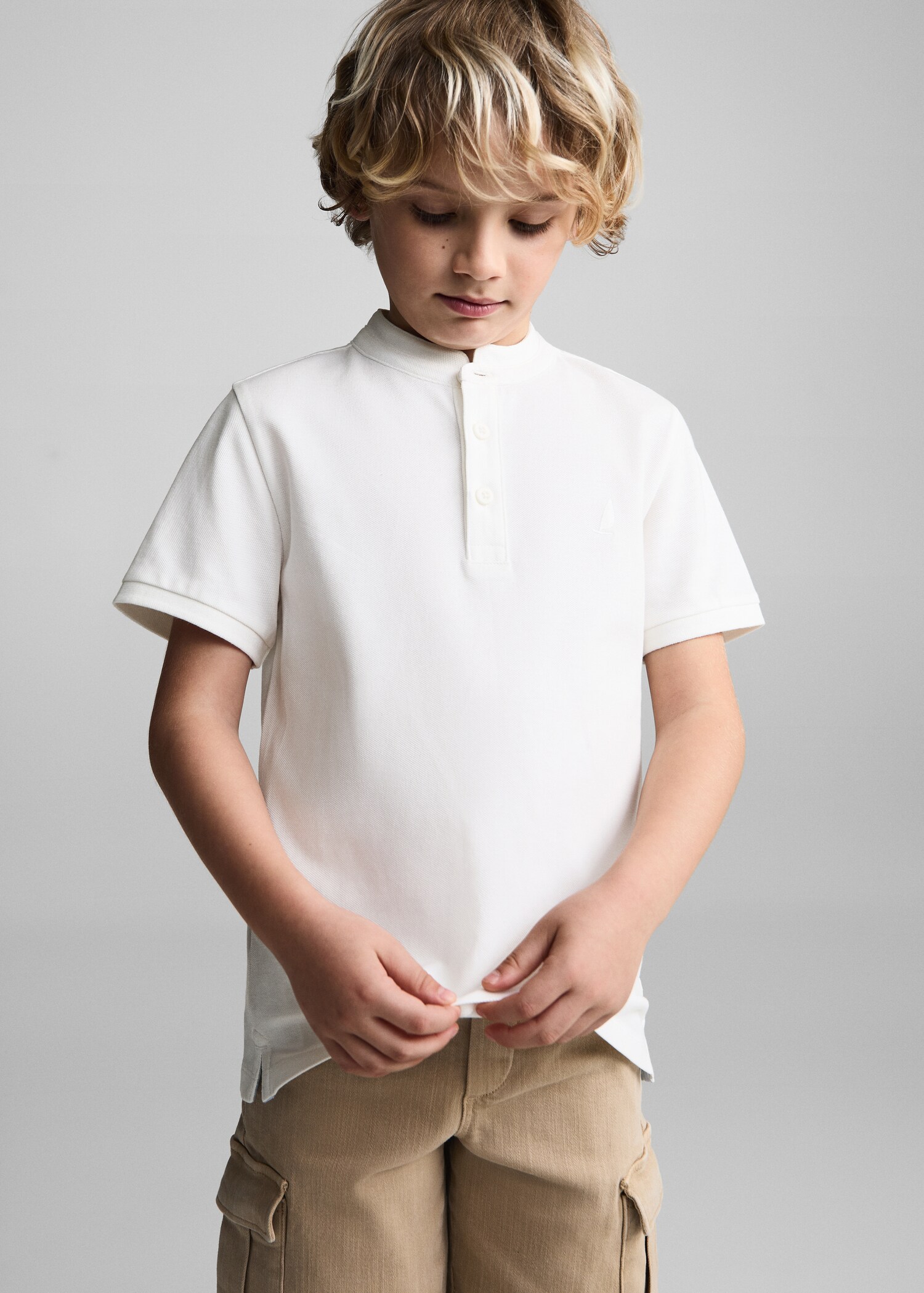Polo algodón cuello mao - Plano medio