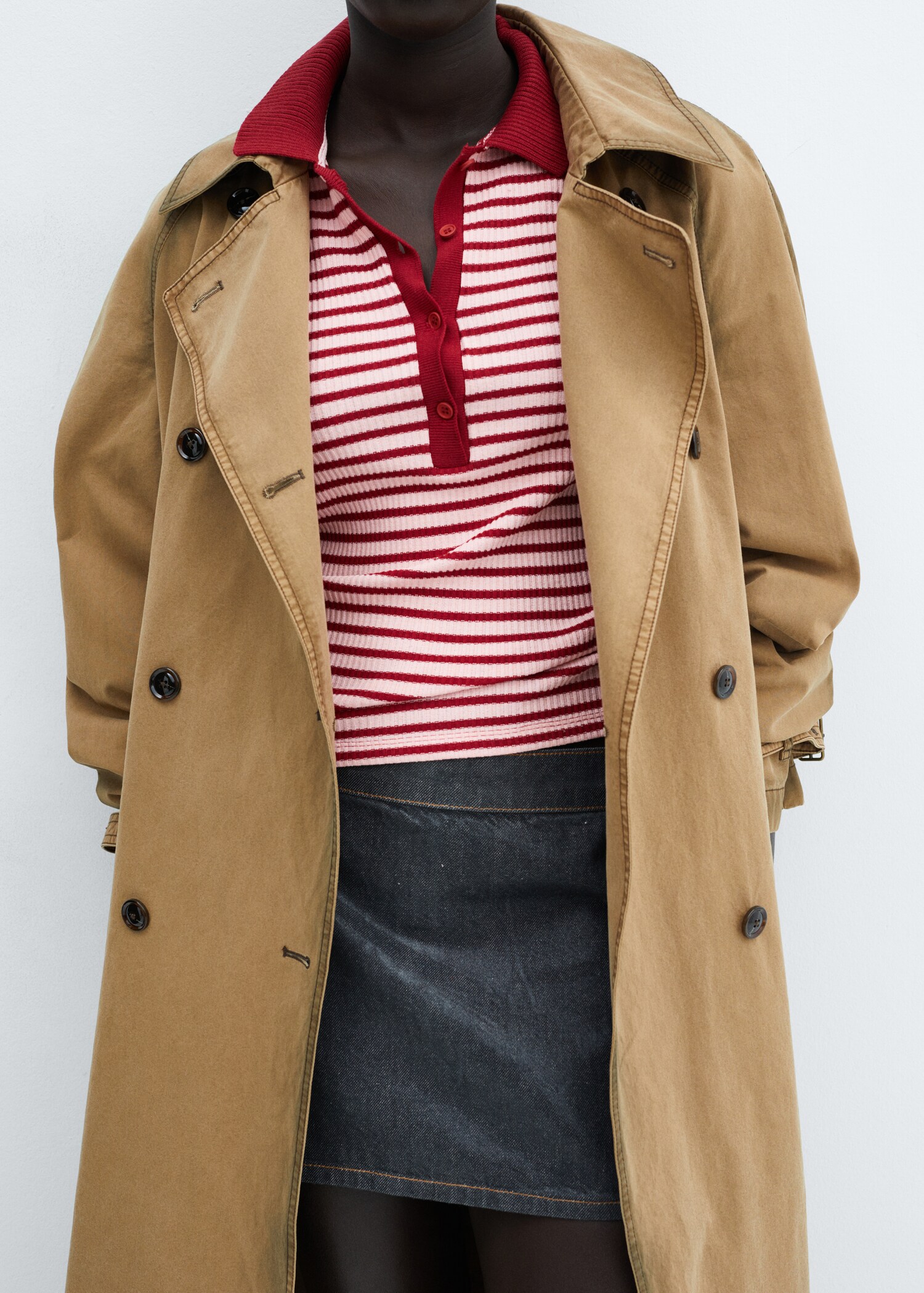 Short-sleeved striped polo shirt - Details of the article 6