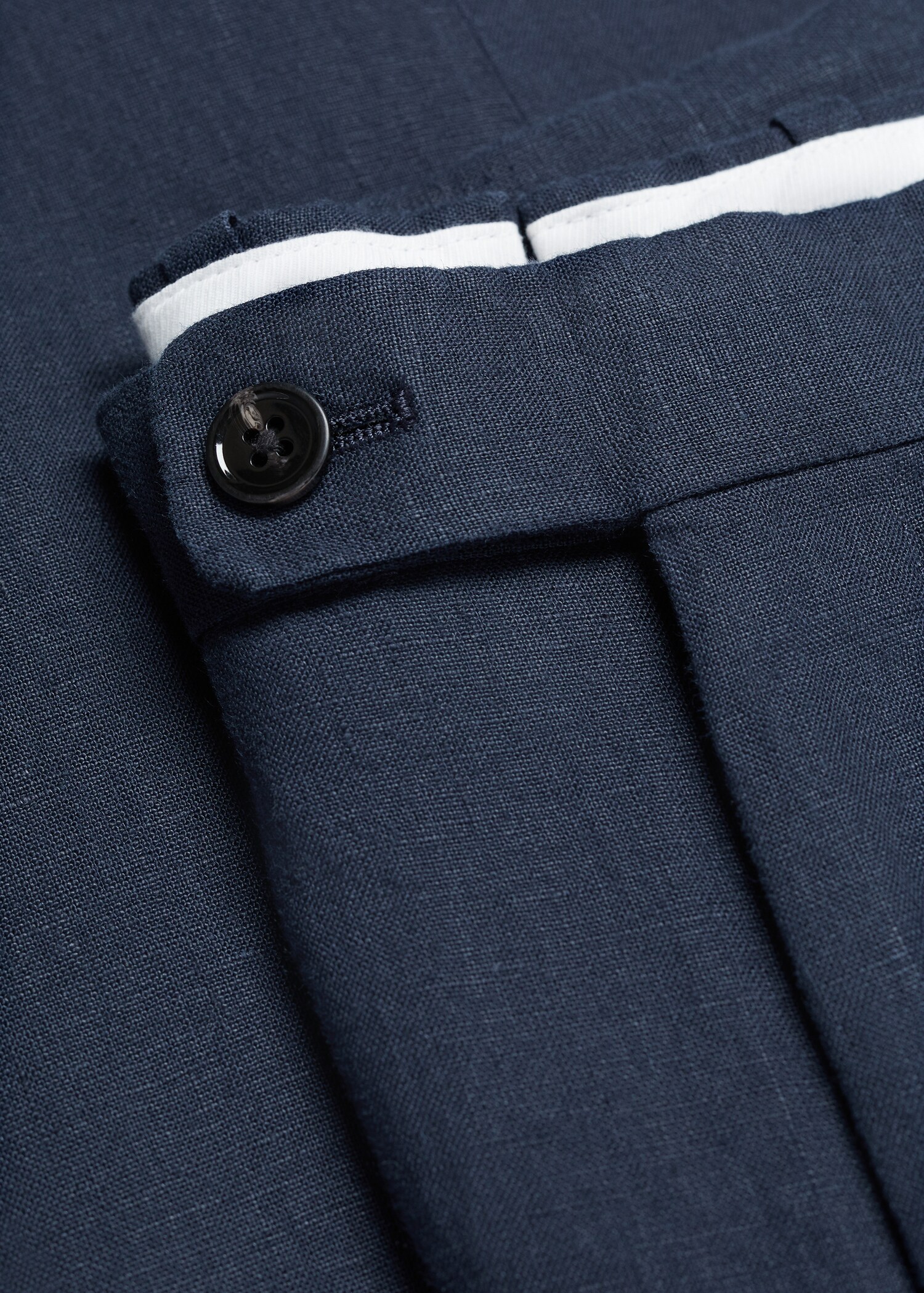 100% linen slim-fit suit trousers - Details of the article 8