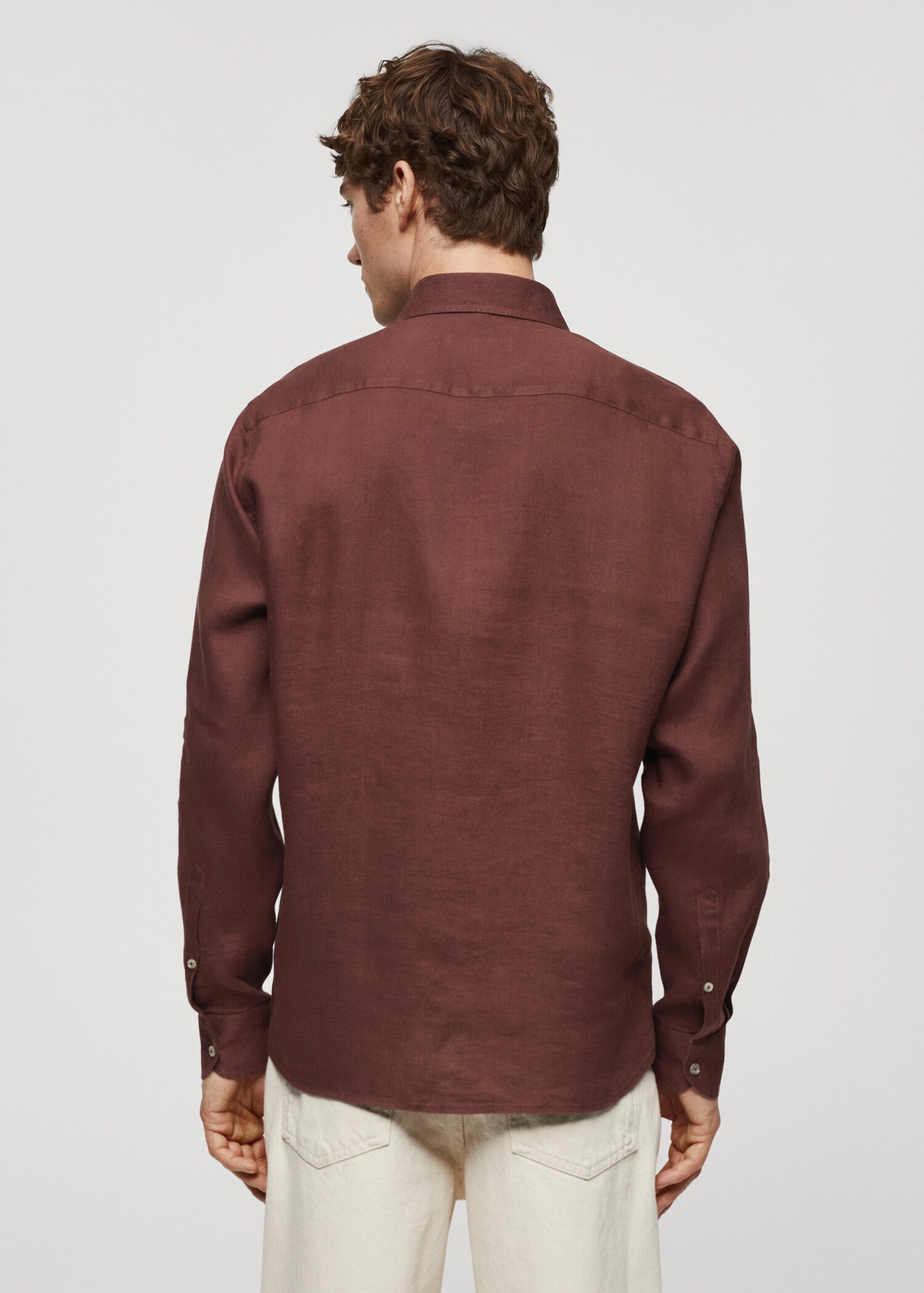 Camisa classic fit 100% lino - Reverso del artículo