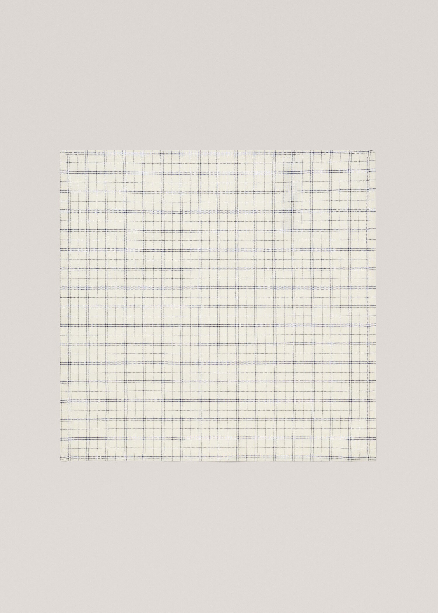 Cotton and linen napkin with check print - Article without model