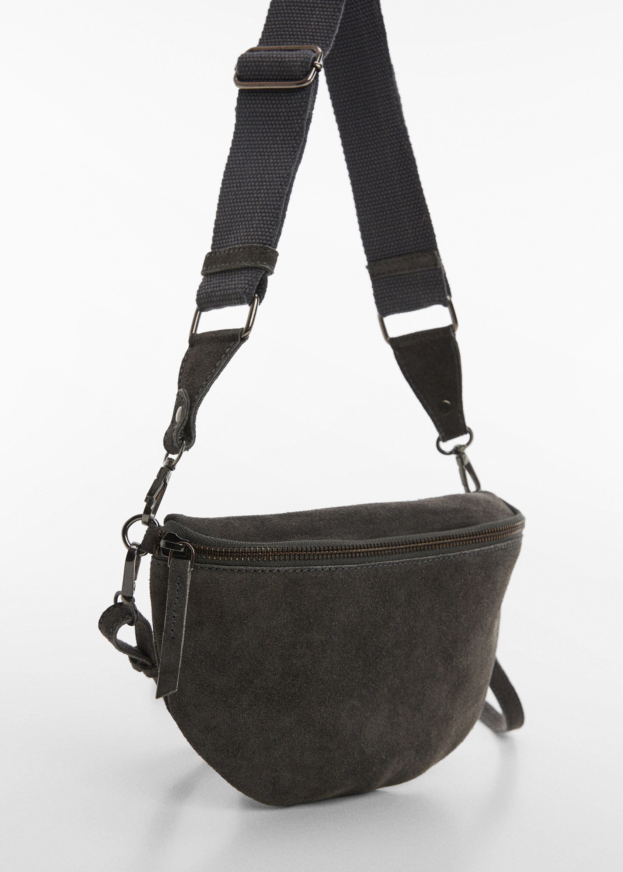 Leather shoulder bag - Medium plane, Charcoal. Ref: 67046015-00.