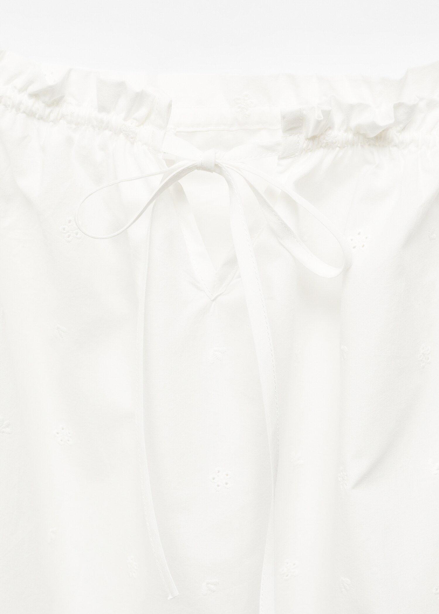 Cotton nightgown with openwork details - Details of the article 8