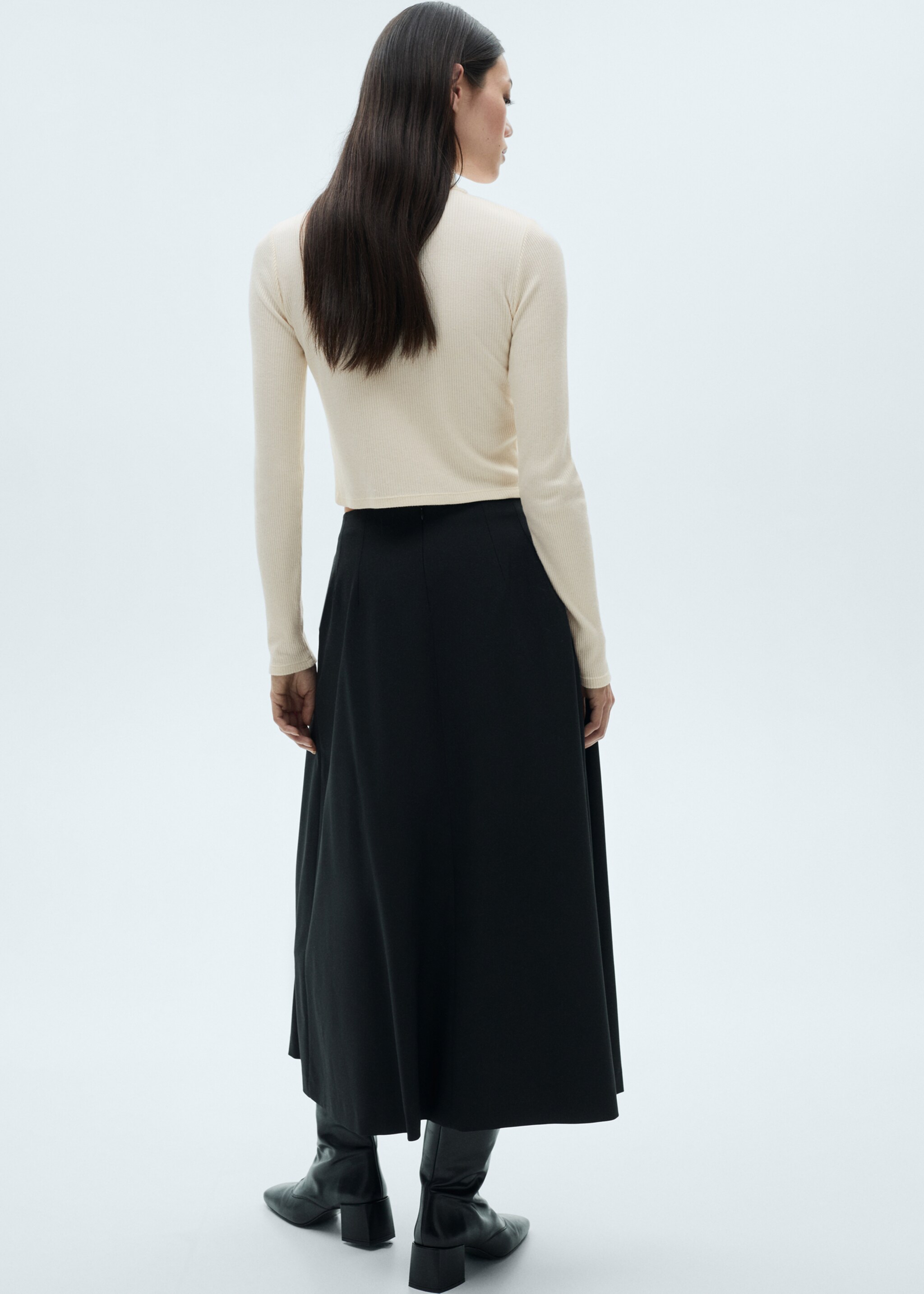 Perkins-neck cardigan with zip - Reverse of the article, Ecru. Ref: 67046030-00.