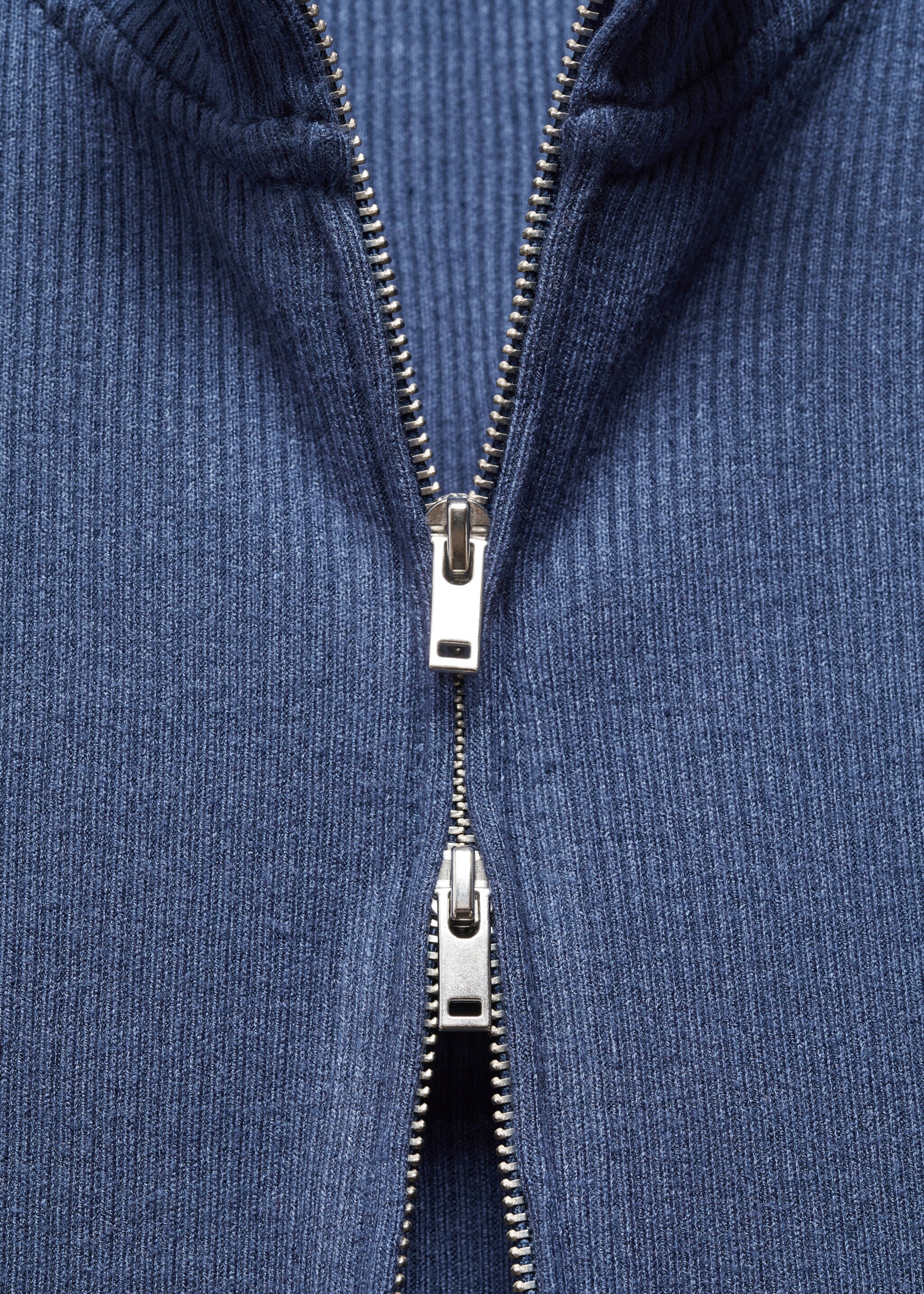 Perkins-neck cardigan with zip - Details of the article 8, Blue. Ref: 67046030-00.
