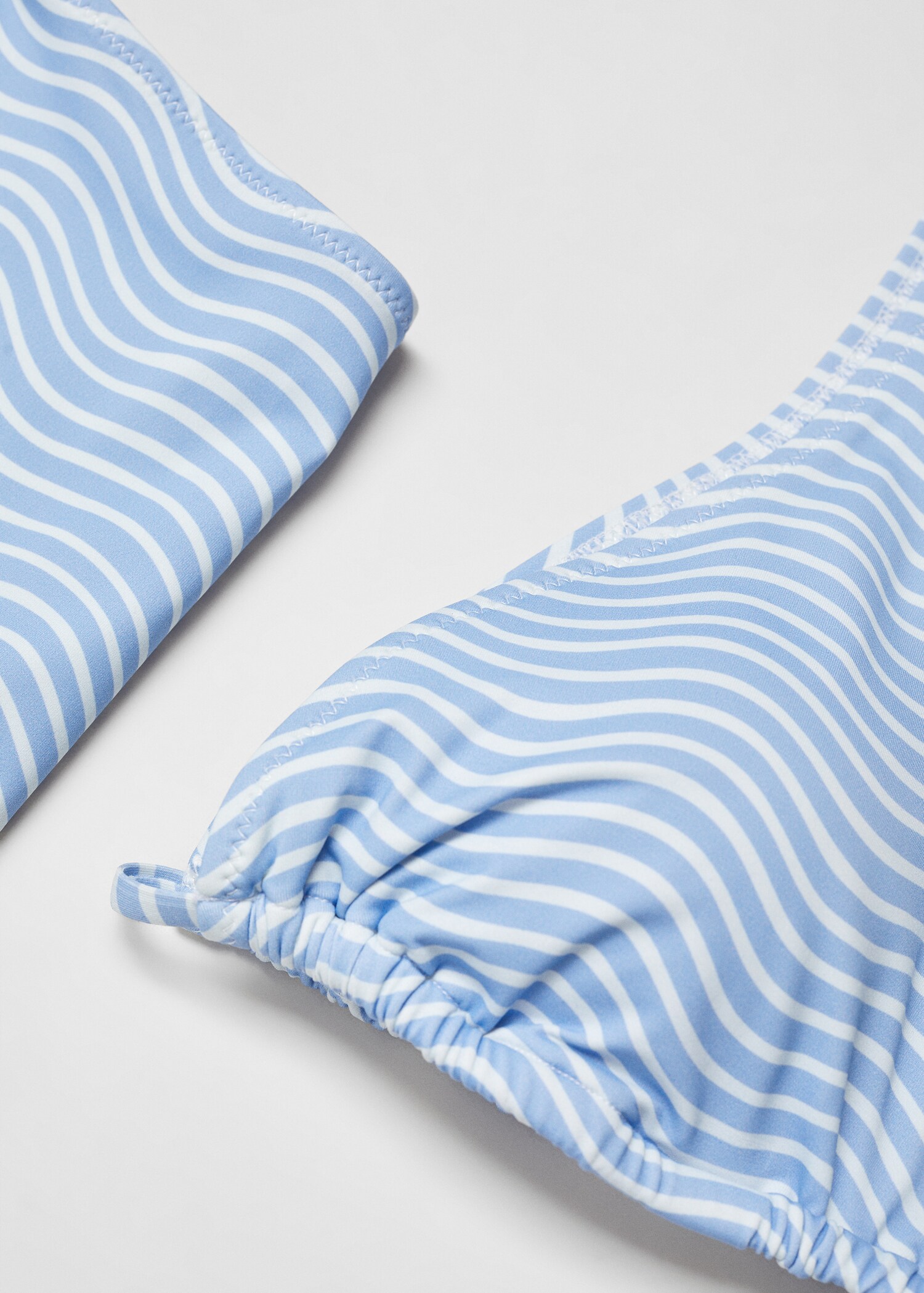 Striped bikini - Details of the article 8