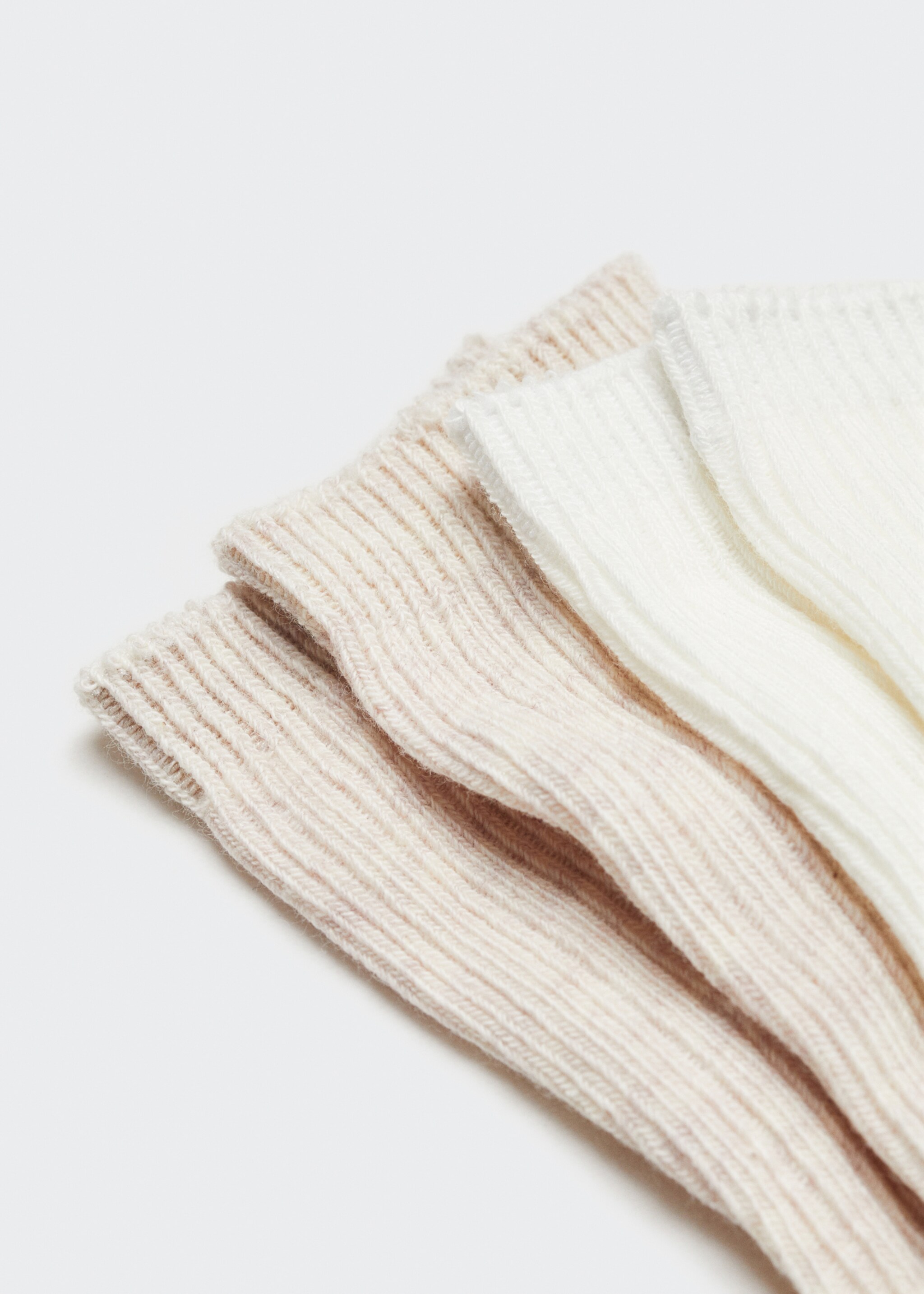 2 knit socks pack - Details of the article 0, Sand. Ref: 67046056-00.