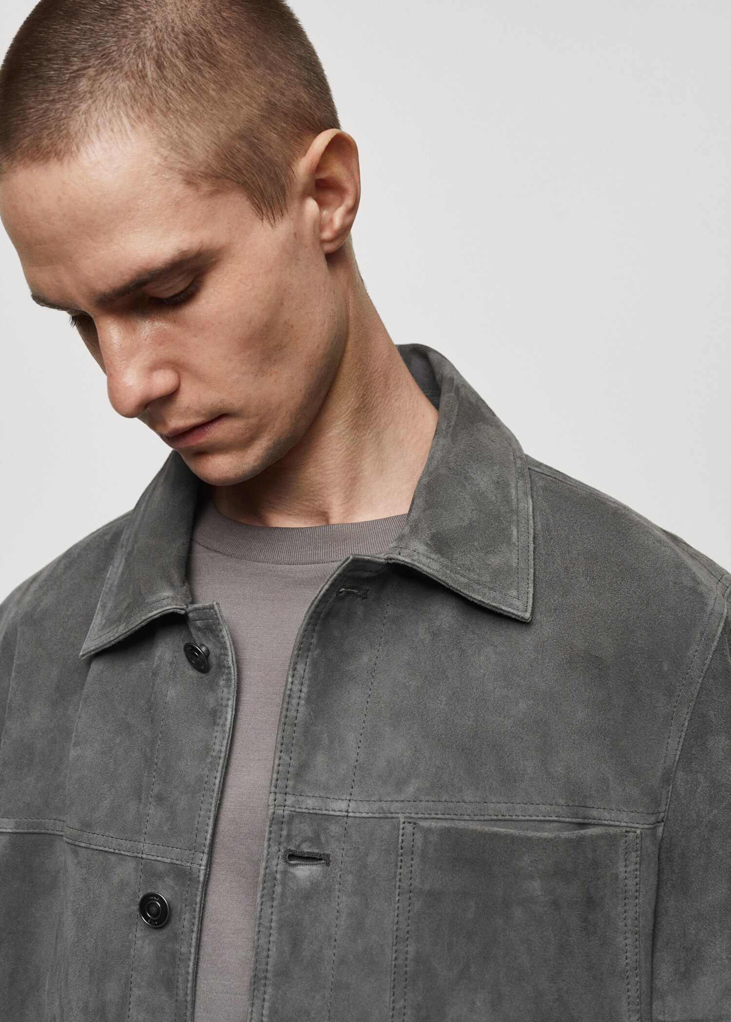 100% leather jacket with pockets - Details of the article 1