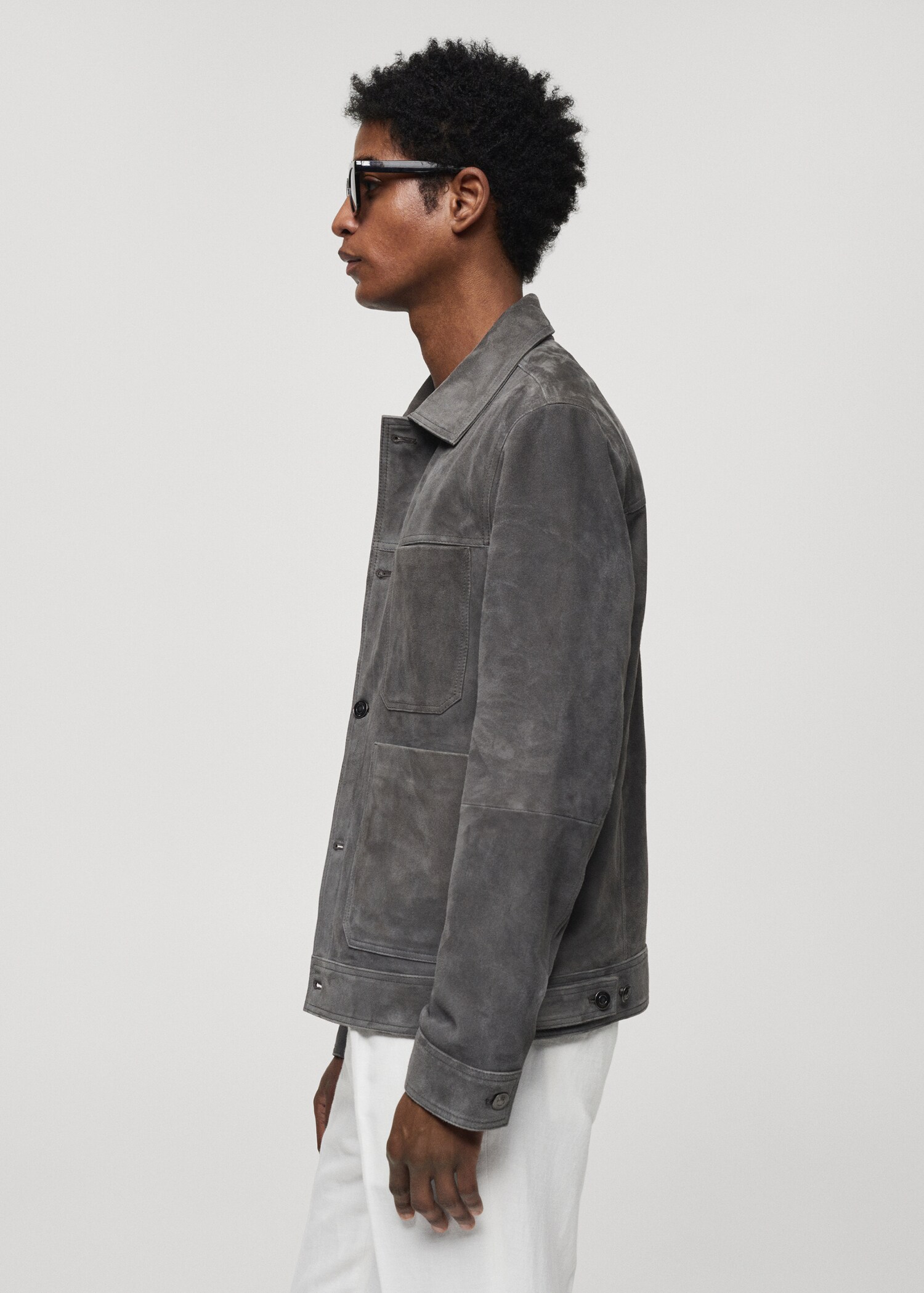 100% leather jacket with pockets - Details of the article 2