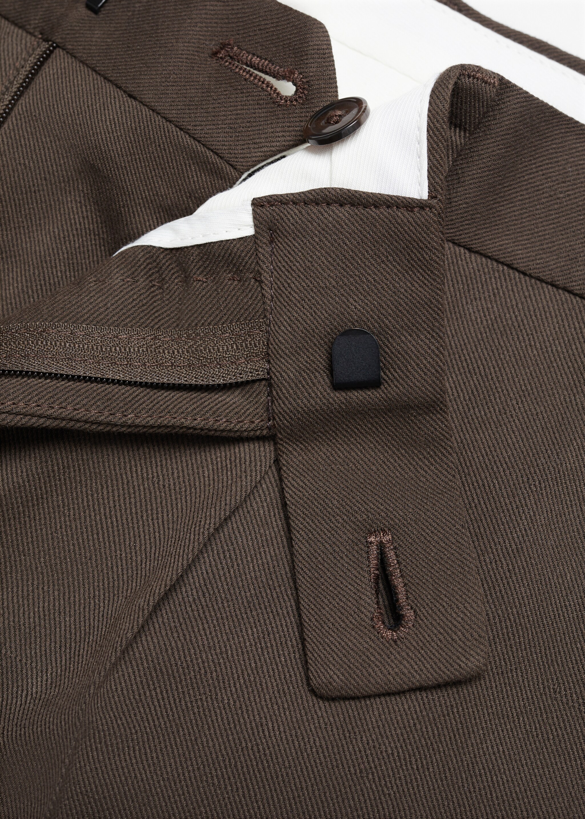 Spodnie garniturowe slim fit z mieszanki bawełny i lnu - Szczegóły artykułu 8