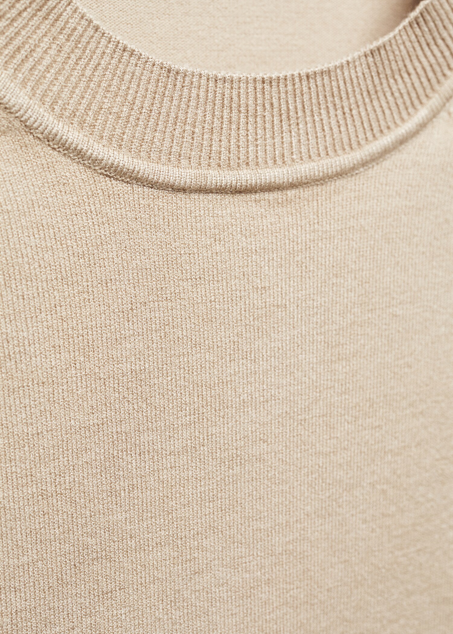 T-shirt en maille fine - Détail de l'article 8
