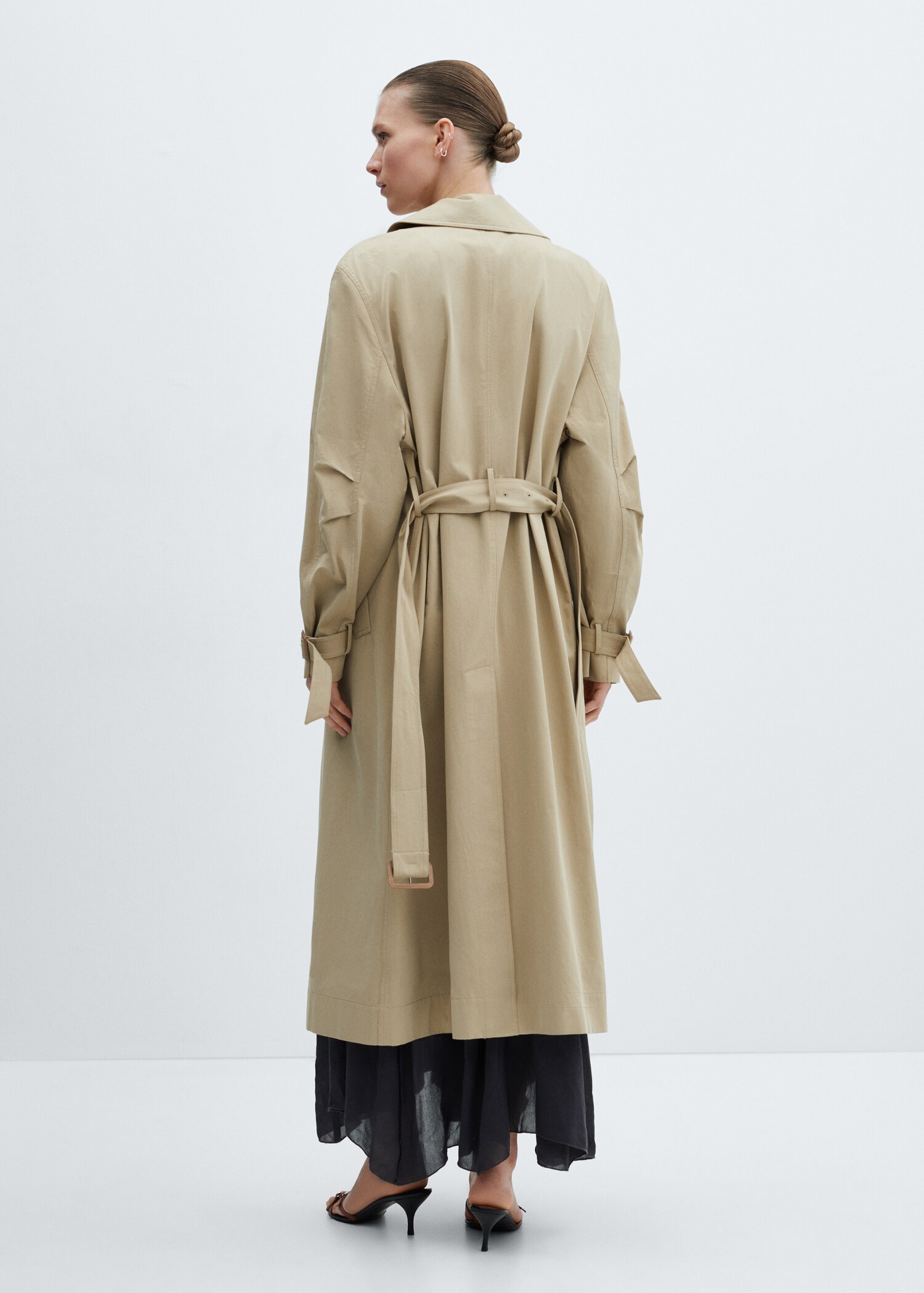 Trench algodón doble botonadura - Reverso del artículo
