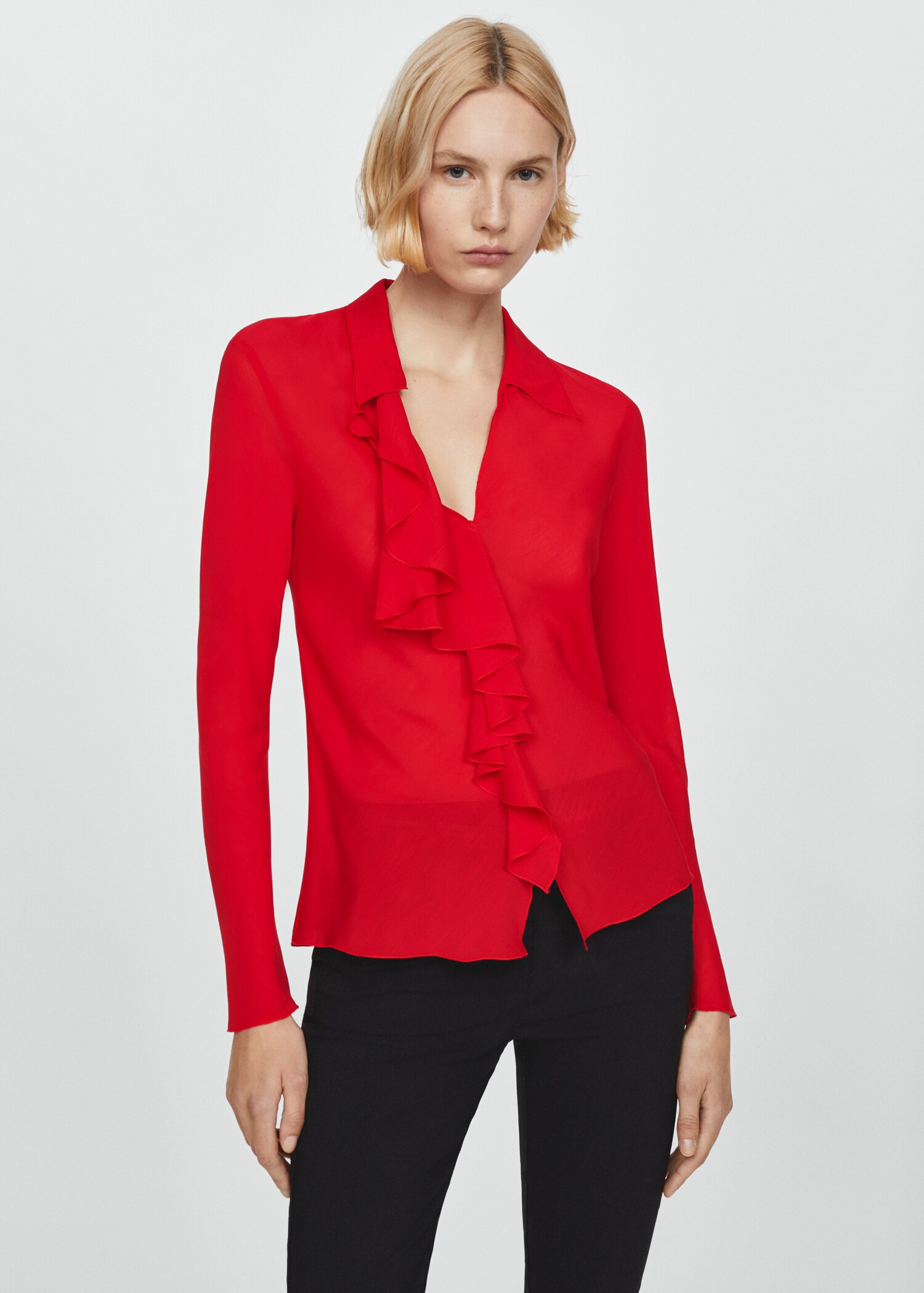 V-neck ruffled blouse - Medium plane