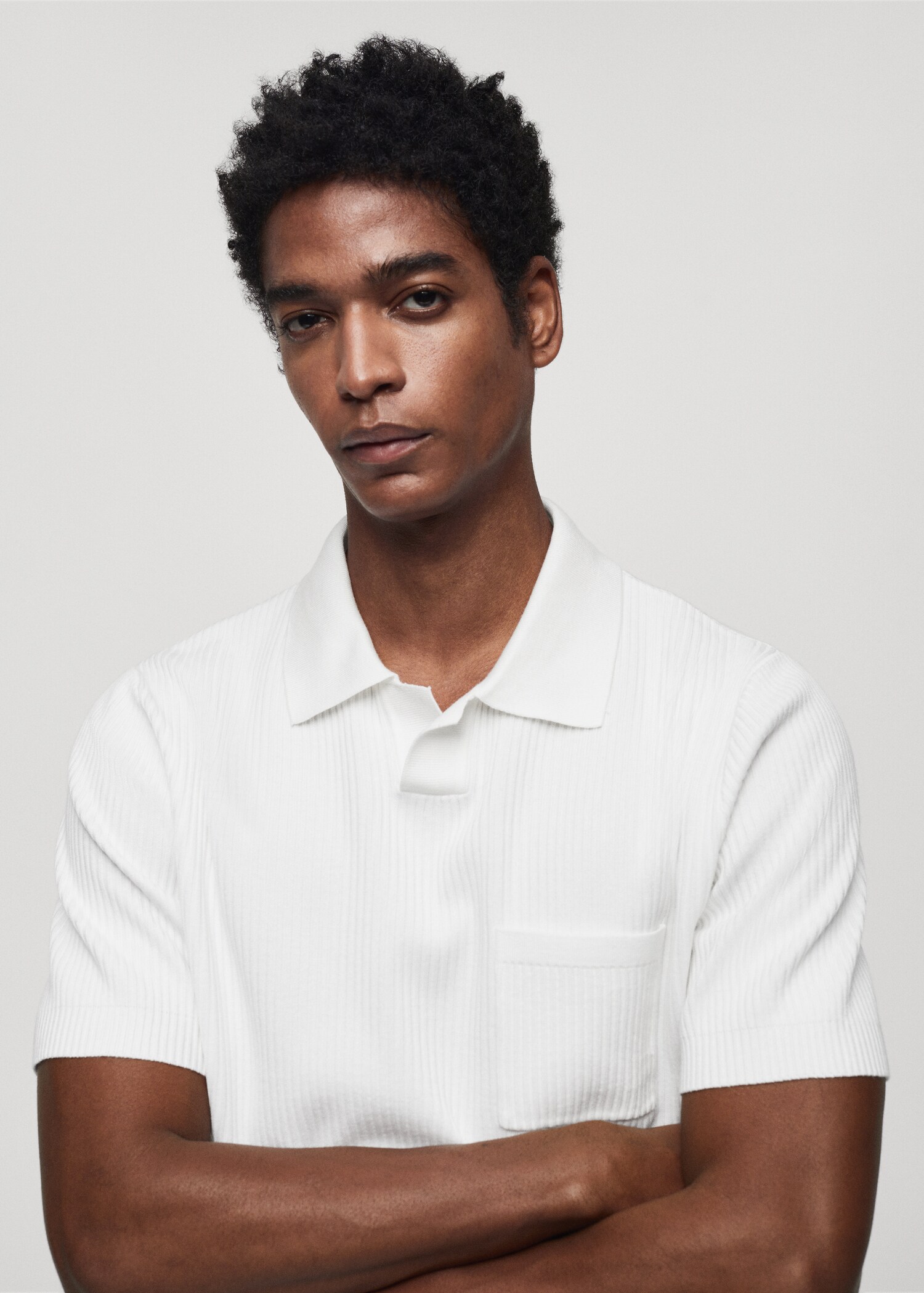Short-sleeved ribbed polo shirt - Details of the article 1