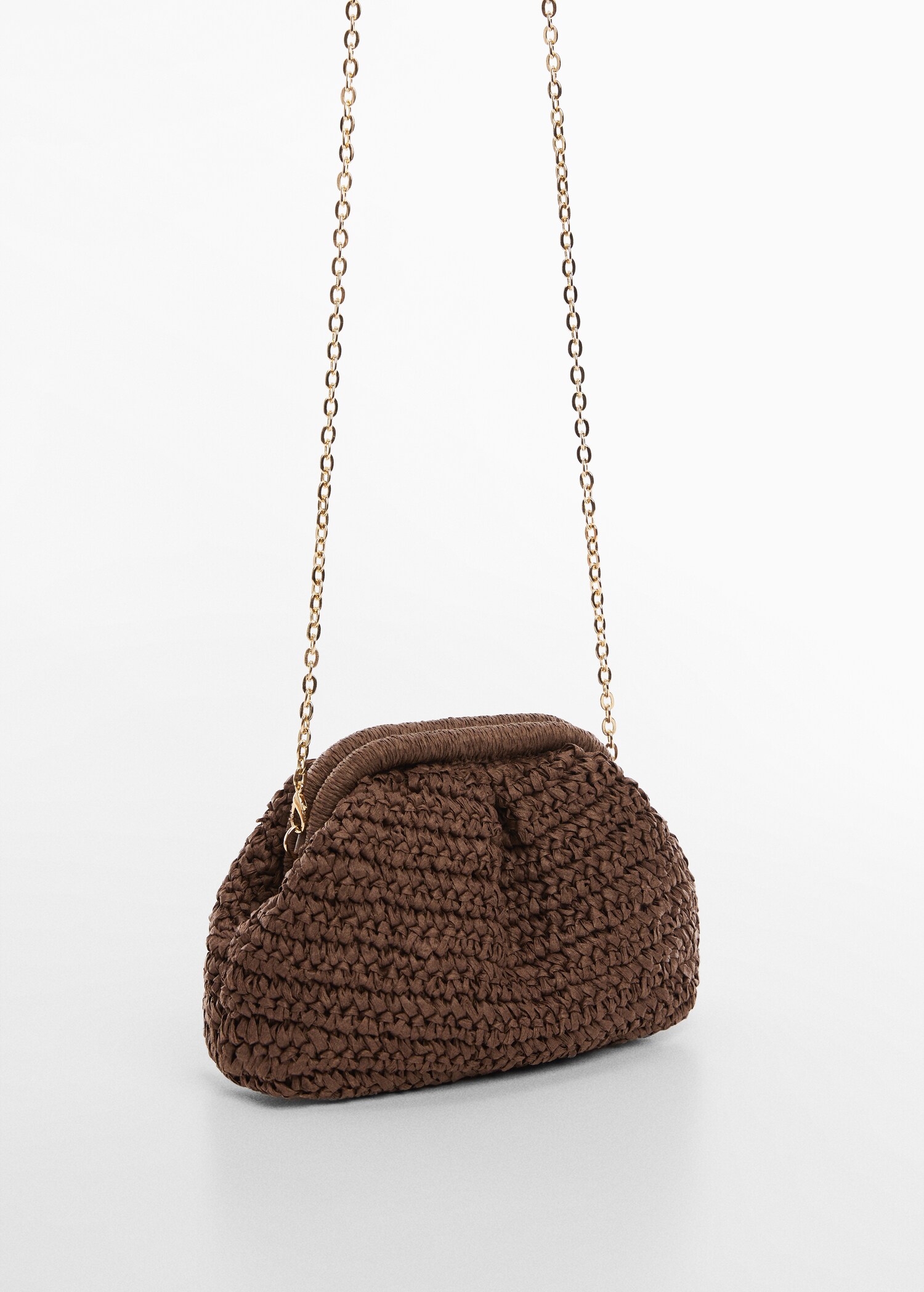 Sac pochette rotin - Plan moyen