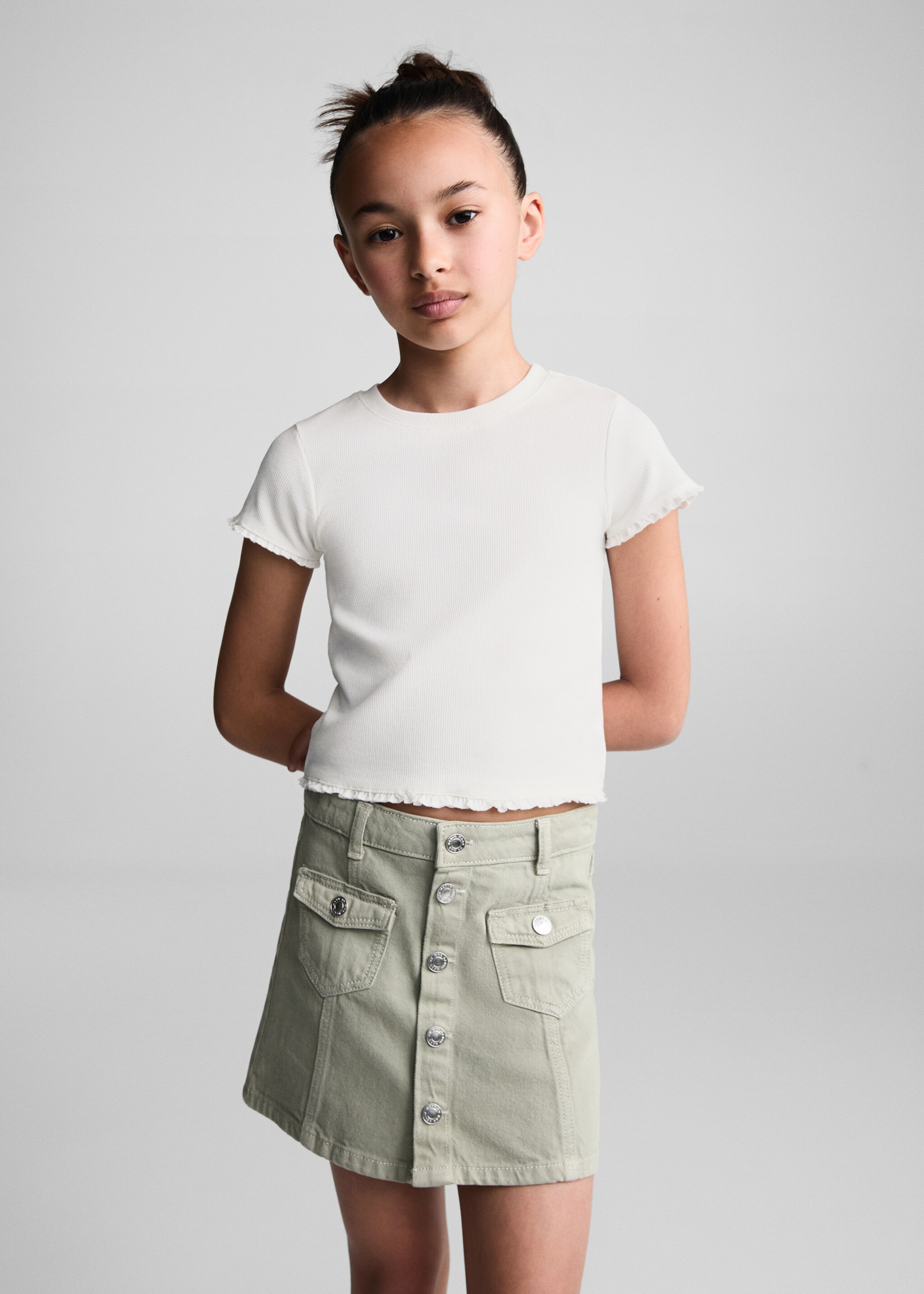 Knitted short-sleeve t-shirt - Medium plane