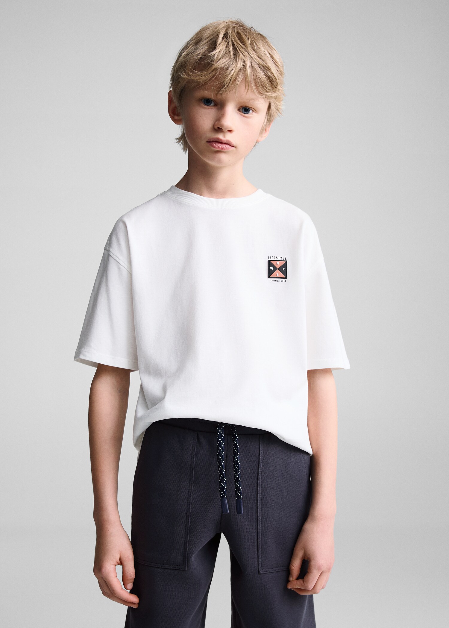 Elastic waist Bermuda shorts - Medium plane
