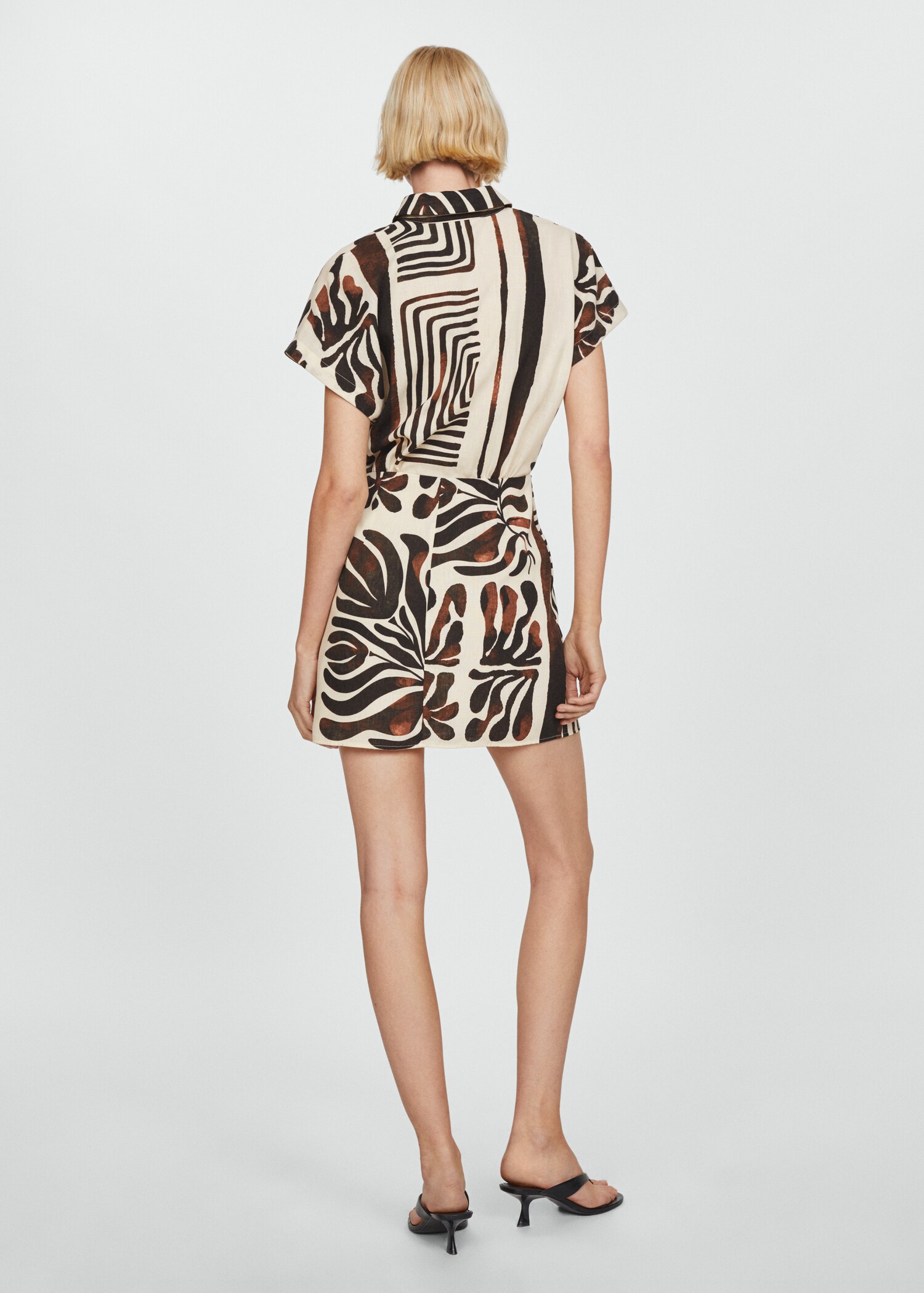 Vestit camiser creuat estampat - Revers de l'article