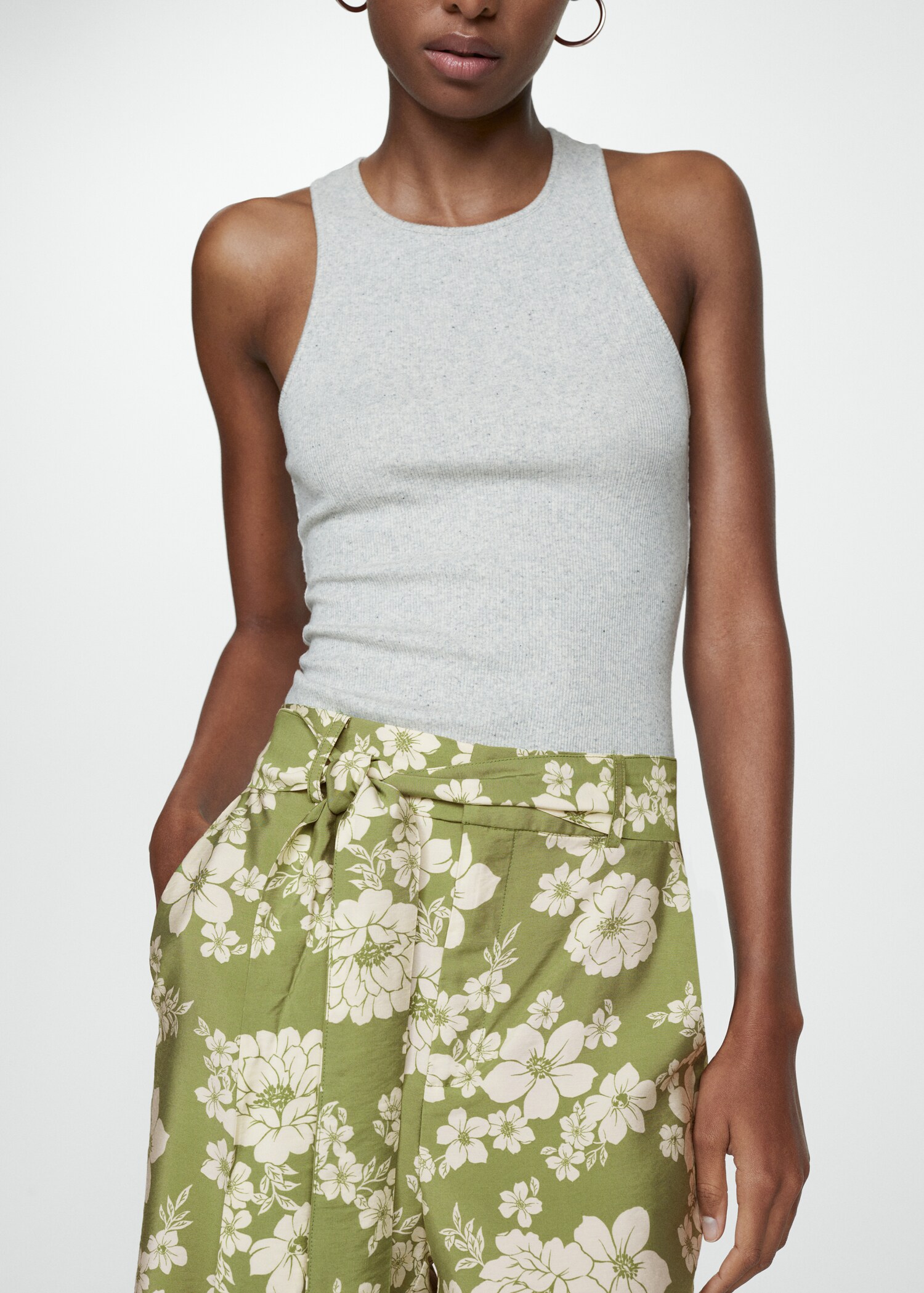 Printed trousers with bow - Details of the article 6