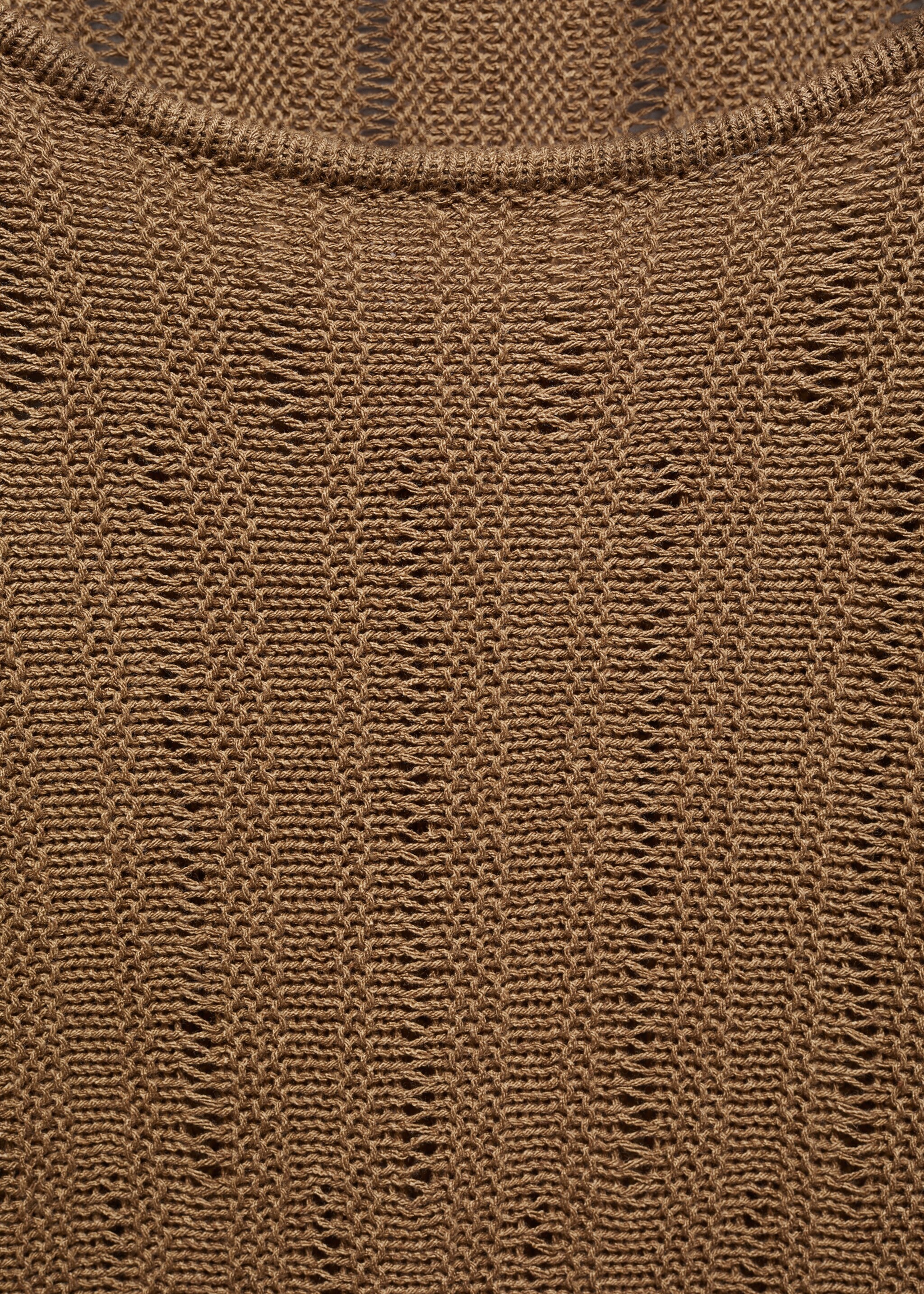 Flared-sleeve unstitched sweater - Details of the article 8