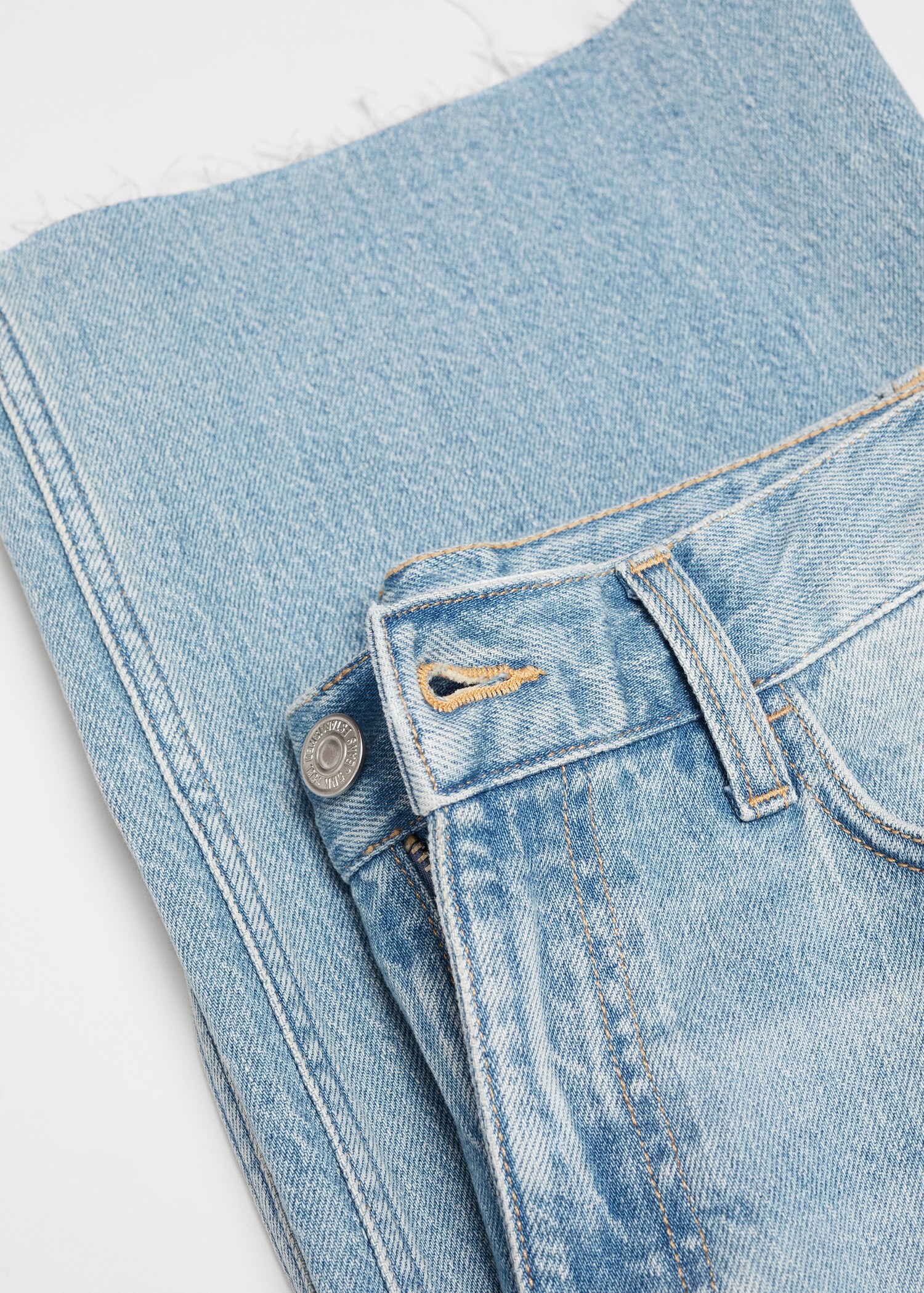 Mid-rise straight jeans - Details of the article 8