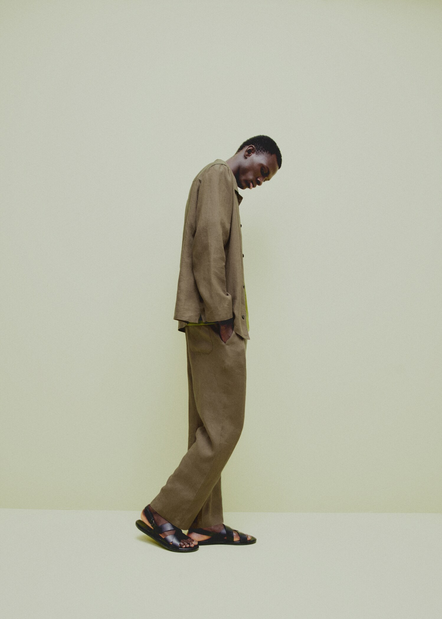 100% linen trousers with drawstring - Details of the article 5