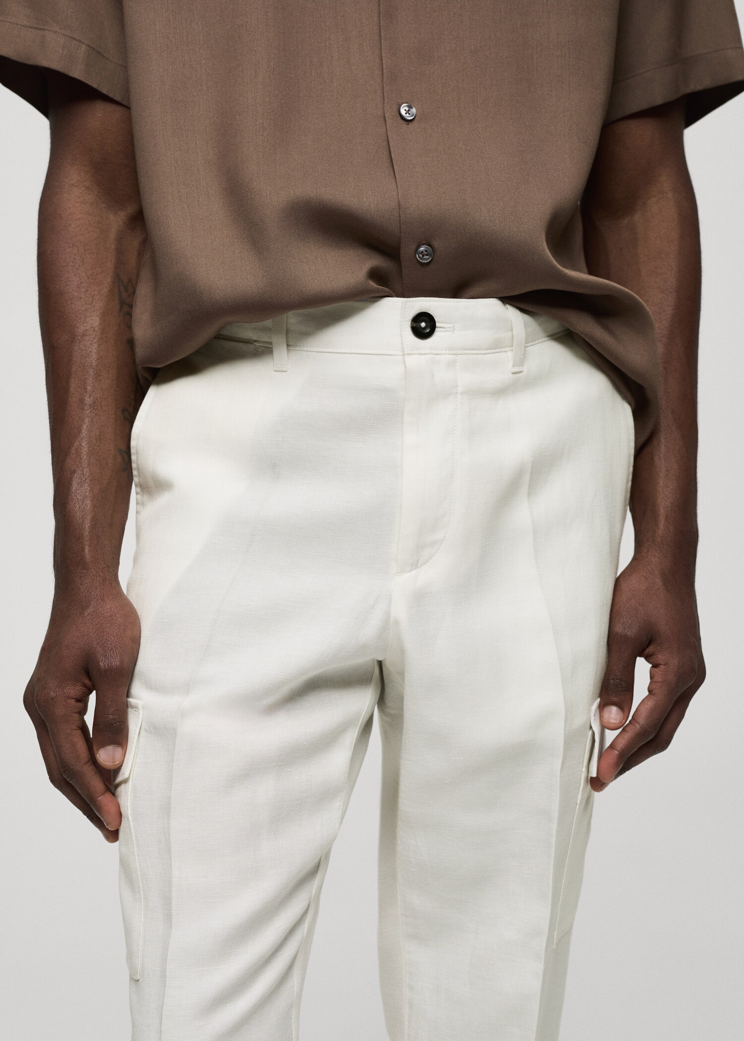 Pantalón cargo mezcla lino - Detalle del artículo 1
